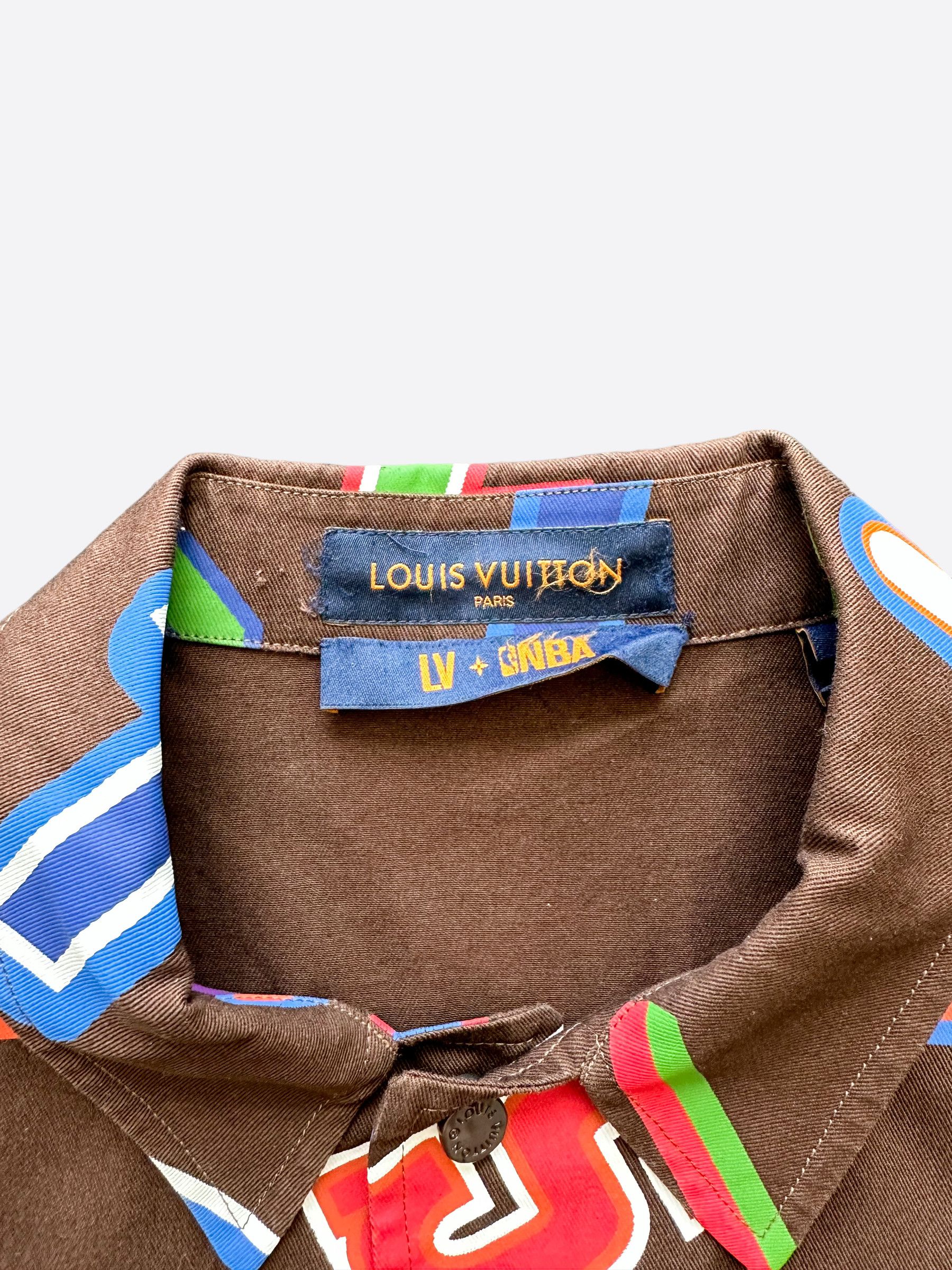 Louis Vuitton Louis Vuitton NBA Brown Multicolor Letters Button Up Shirt Size US M / EU 48-50 / 2 - 3 Thumbnail