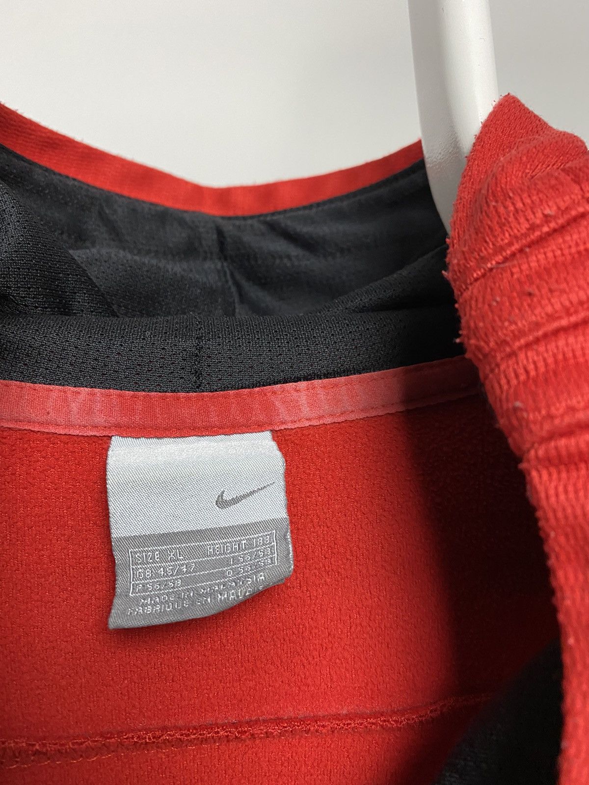 Nike × Vintage Nike vintage center swoosh hoodie red sweatshirt Y2K Size US XL / EU 56 / 4 - 4 Thumbnail
