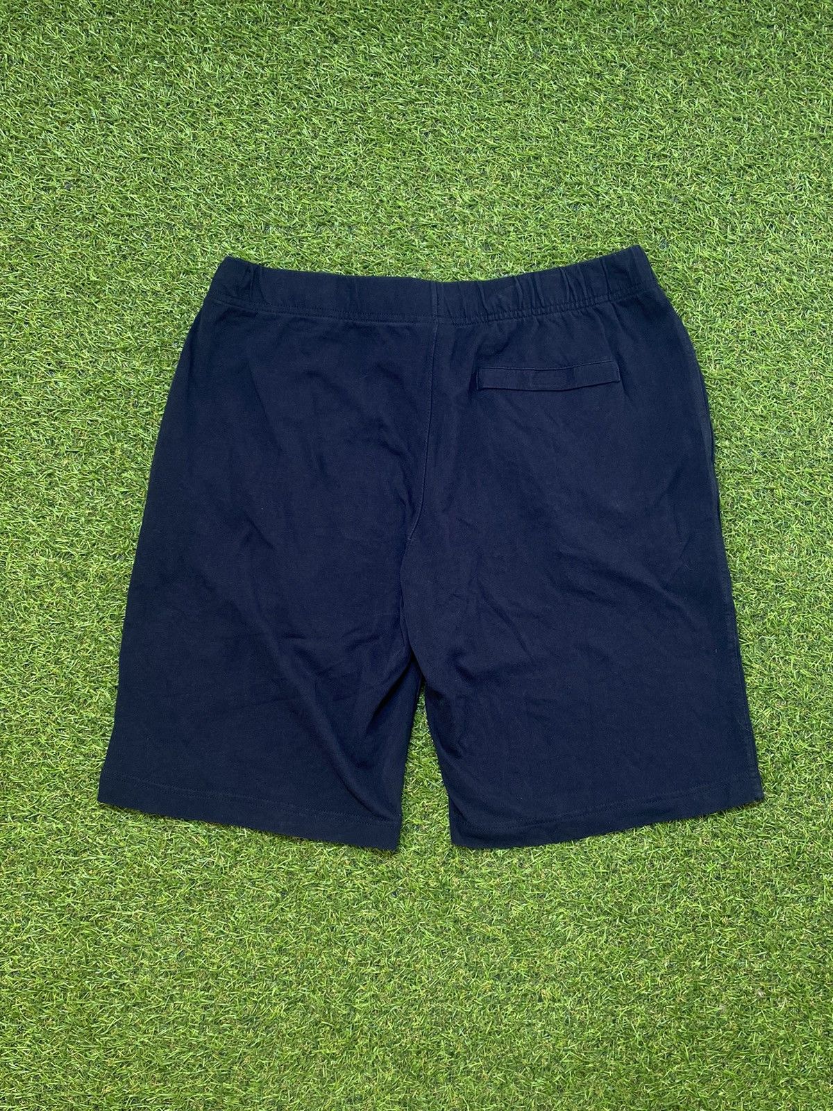Nike Vintage Nike shorts Sun faded streetwear swoosh Y2k size XL Size US 36 / EU 52 - 3 Thumbnail