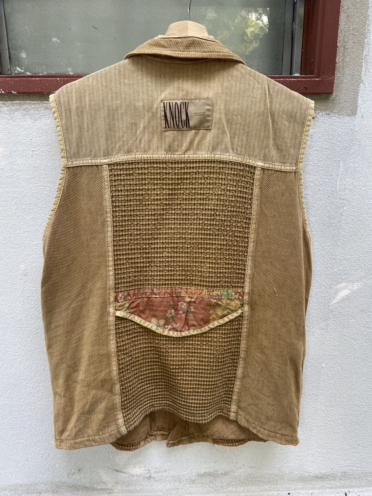 Japanese Brand Vintage Knocks Button Up Sleeveless Jacket Size US L / EU 52-54 / 3 - 2 Thumbnail