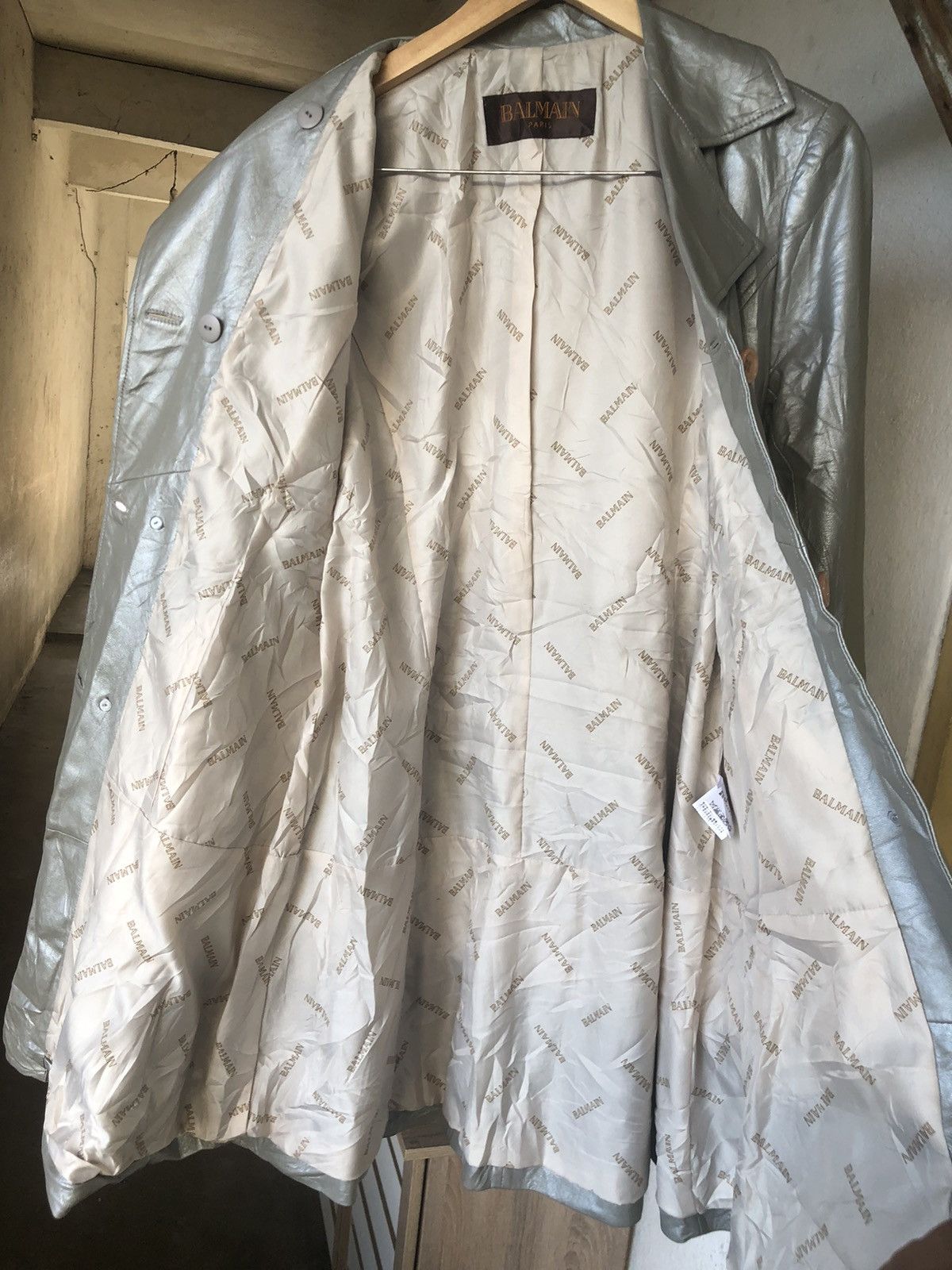Balmain Vintage Balmain Paris Silver Leather Long Coat Size M / US 6-8 / IT 42-44 - 19 Thumbnail