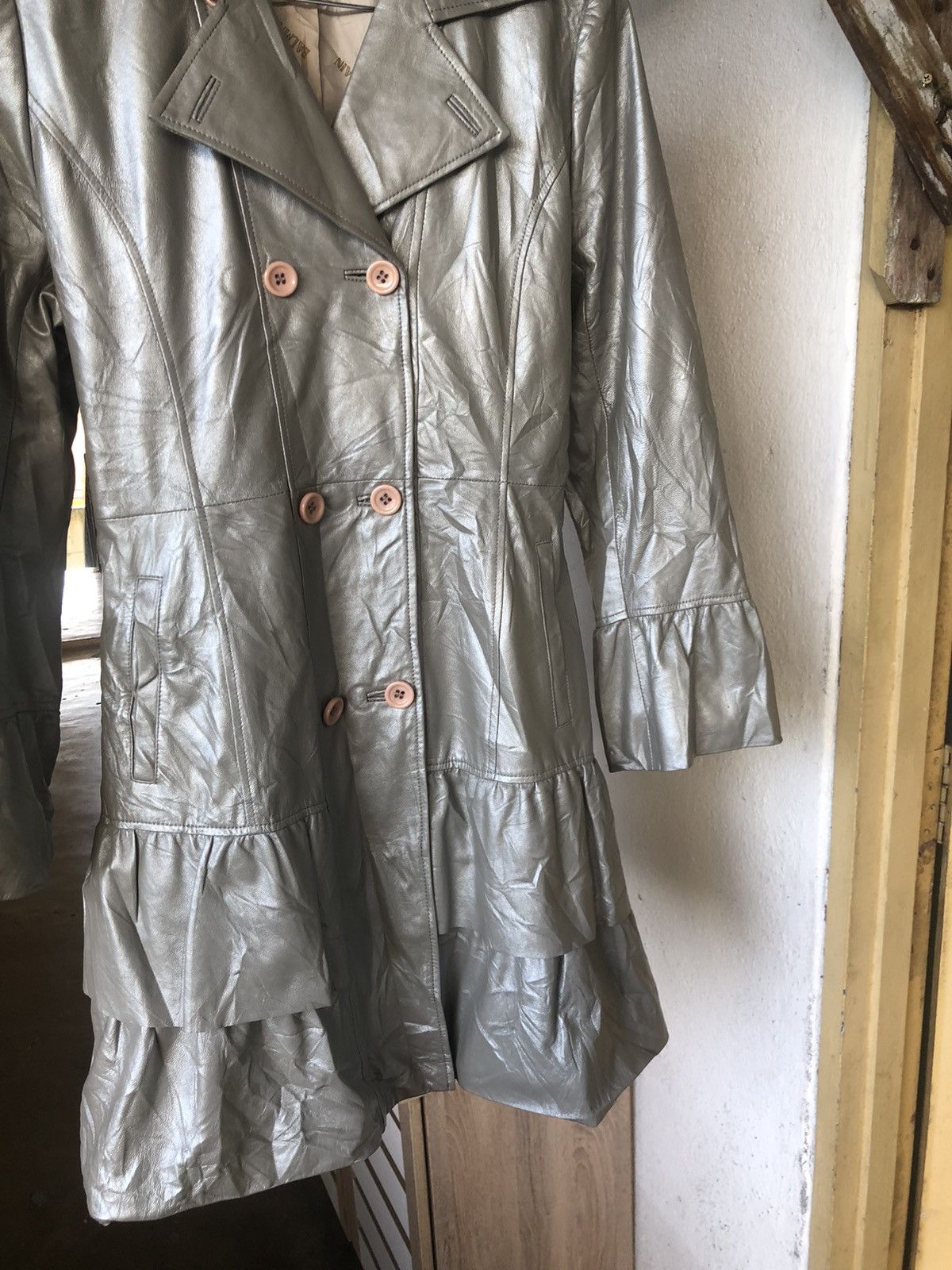 Balmain Vintage Balmain Paris Silver Leather Long Coat Size M / US 6-8 / IT 42-44 - 5 Thumbnail