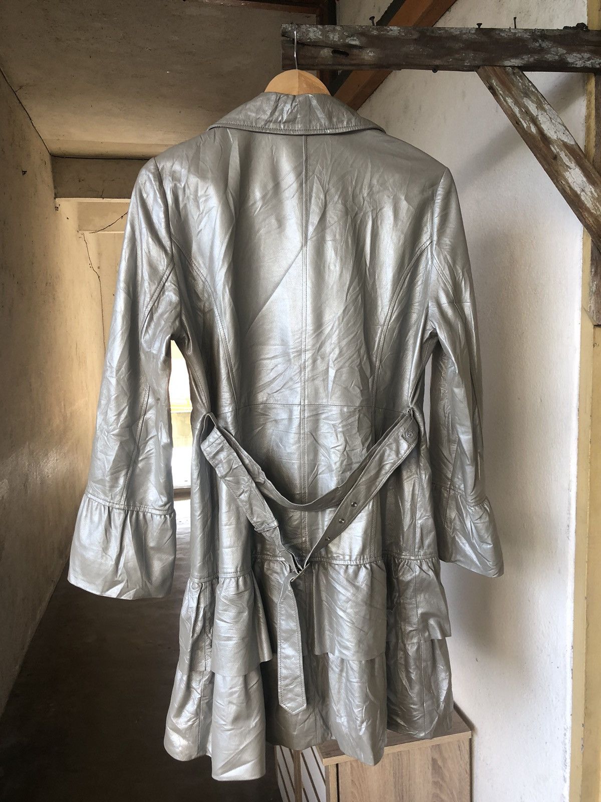 Balmain Vintage Balmain Paris Silver Leather Long Coat Size M / US 6-8 / IT 42-44 - 13 Thumbnail