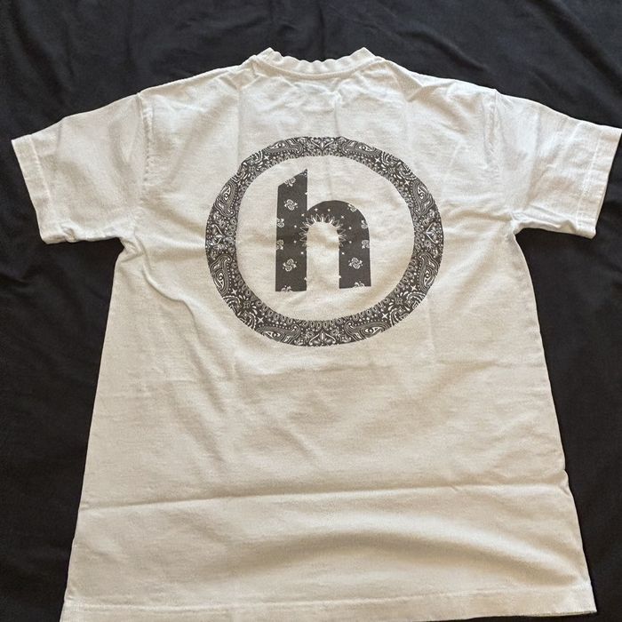 HIDDEN New Hidden NY Paisley Logo Tee Natural Medium | Grailed