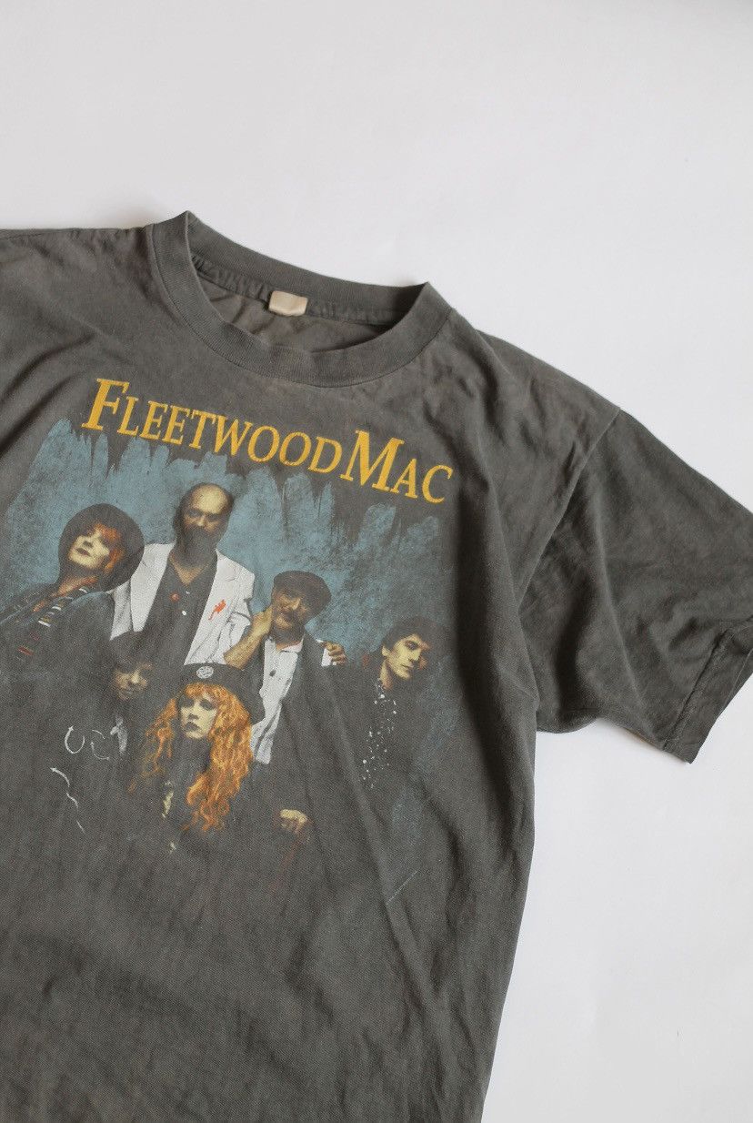Band Tees Vintage Fleetwood Mac 1990 Rock Band t shirt Size US M / EU 48-50 / 2 - 3 Thumbnail