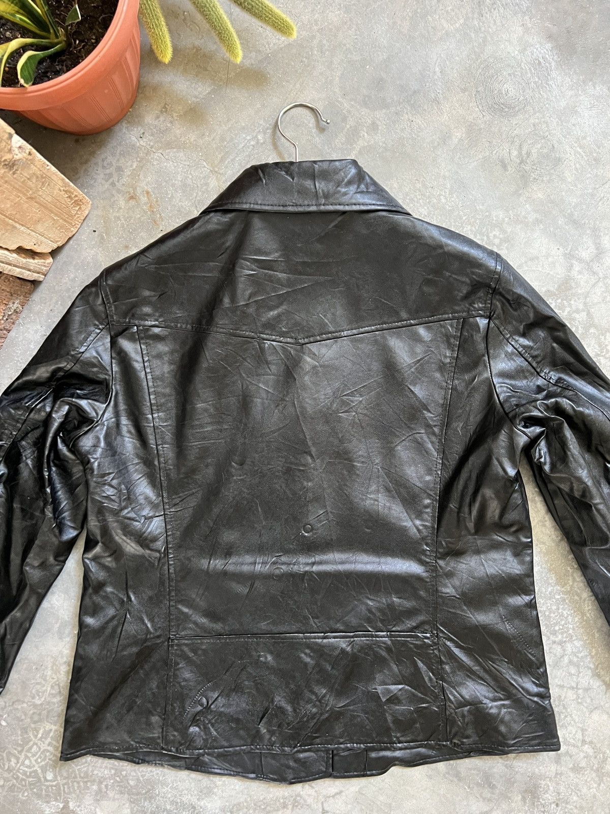 Uniqlo STEALS 🖤🏴‍☠️ Uniqlo Fully Leather Jacket Size US L / EU 52-54 / 3 - 13 Thumbnail