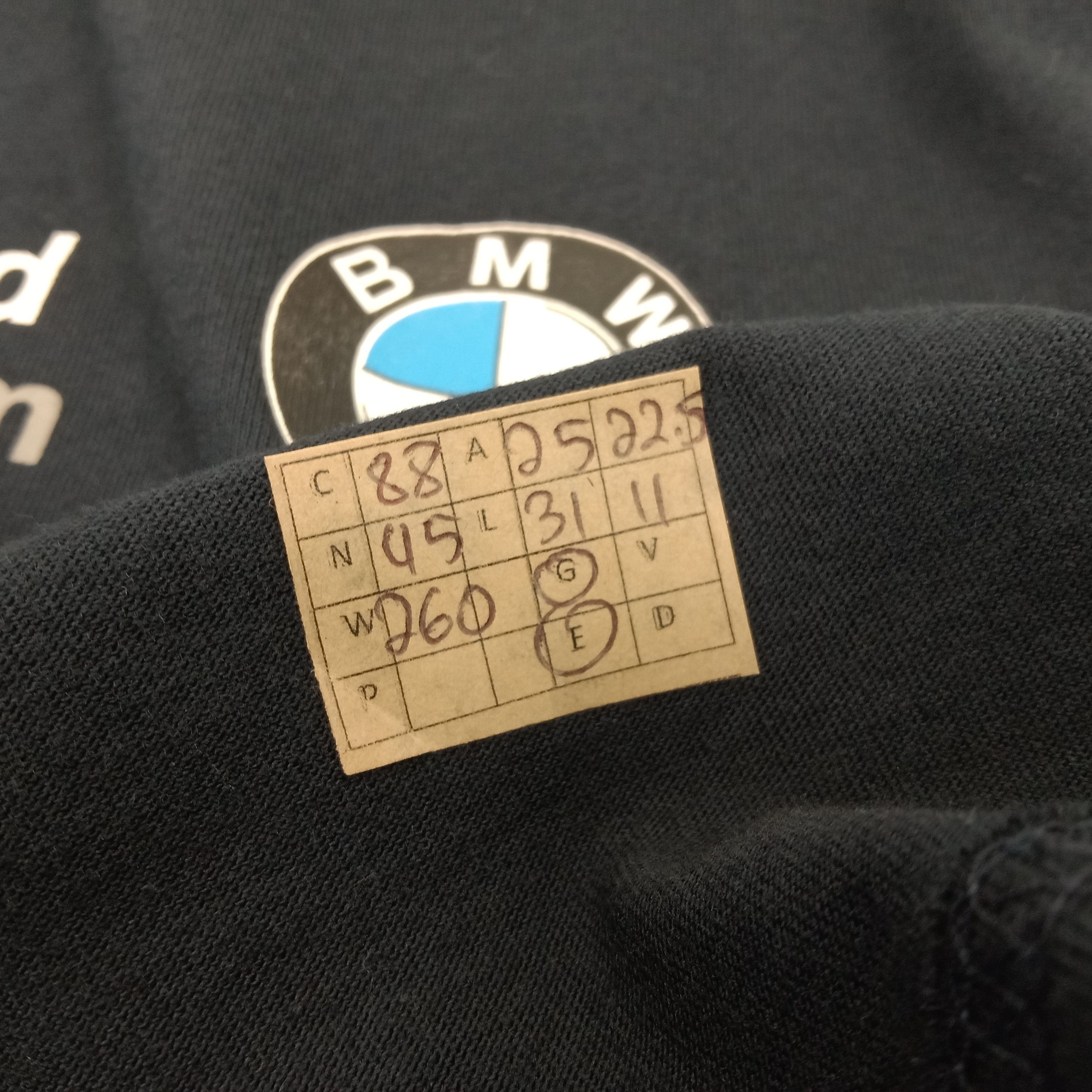 BMW × Vintage BMW Motorrad WorldSBK Racing Team Tshirt Size US XXL / EU 58 / 5 - 11 Thumbnail