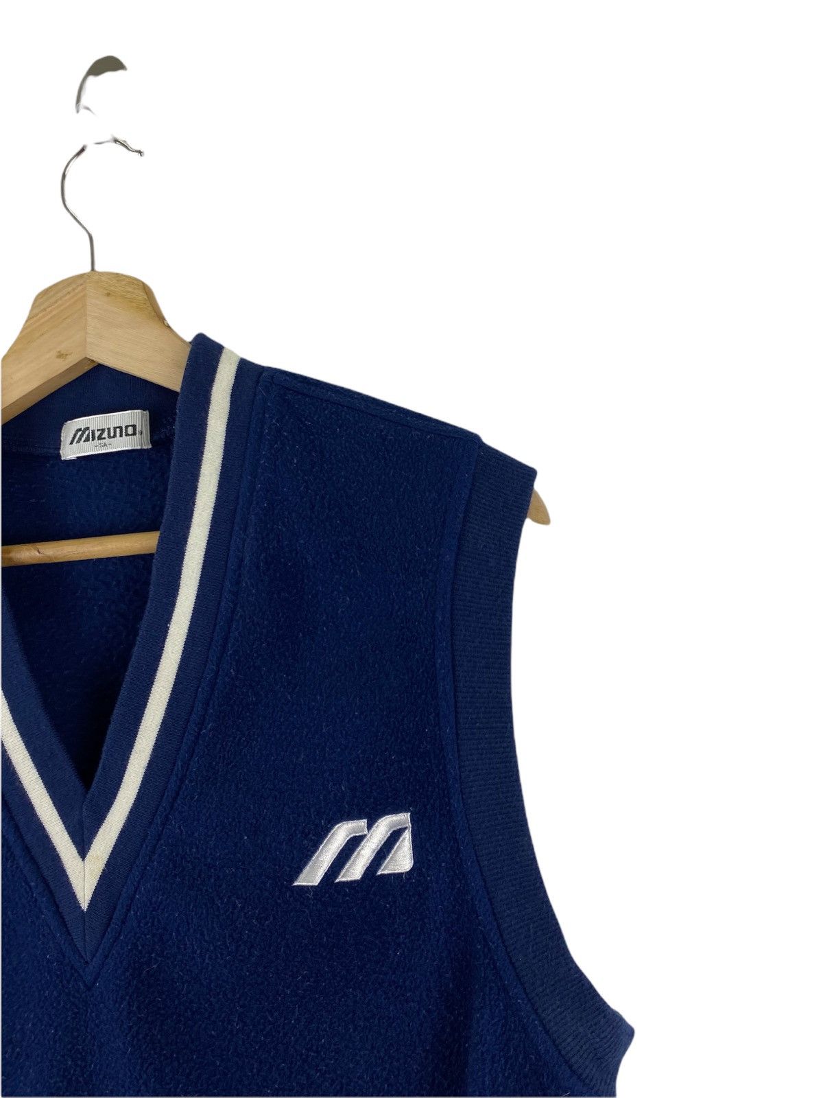 Mizuno VINTAGE MIZUNO V NECK VEST Size US M / EU 48-50 / 2 - 3 Thumbnail