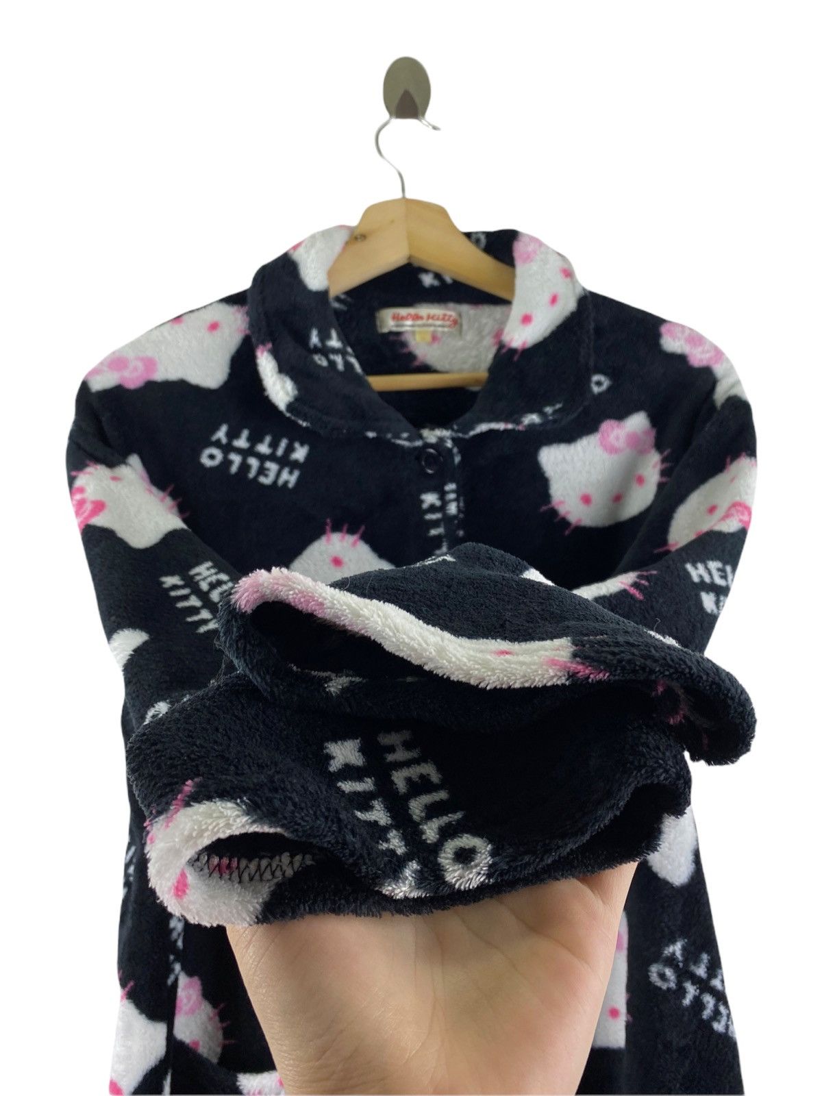 Anime × Cartoon Network Hello kitty fleece jacket Size US M / EU 48-50 / 2 - 3 Thumbnail
