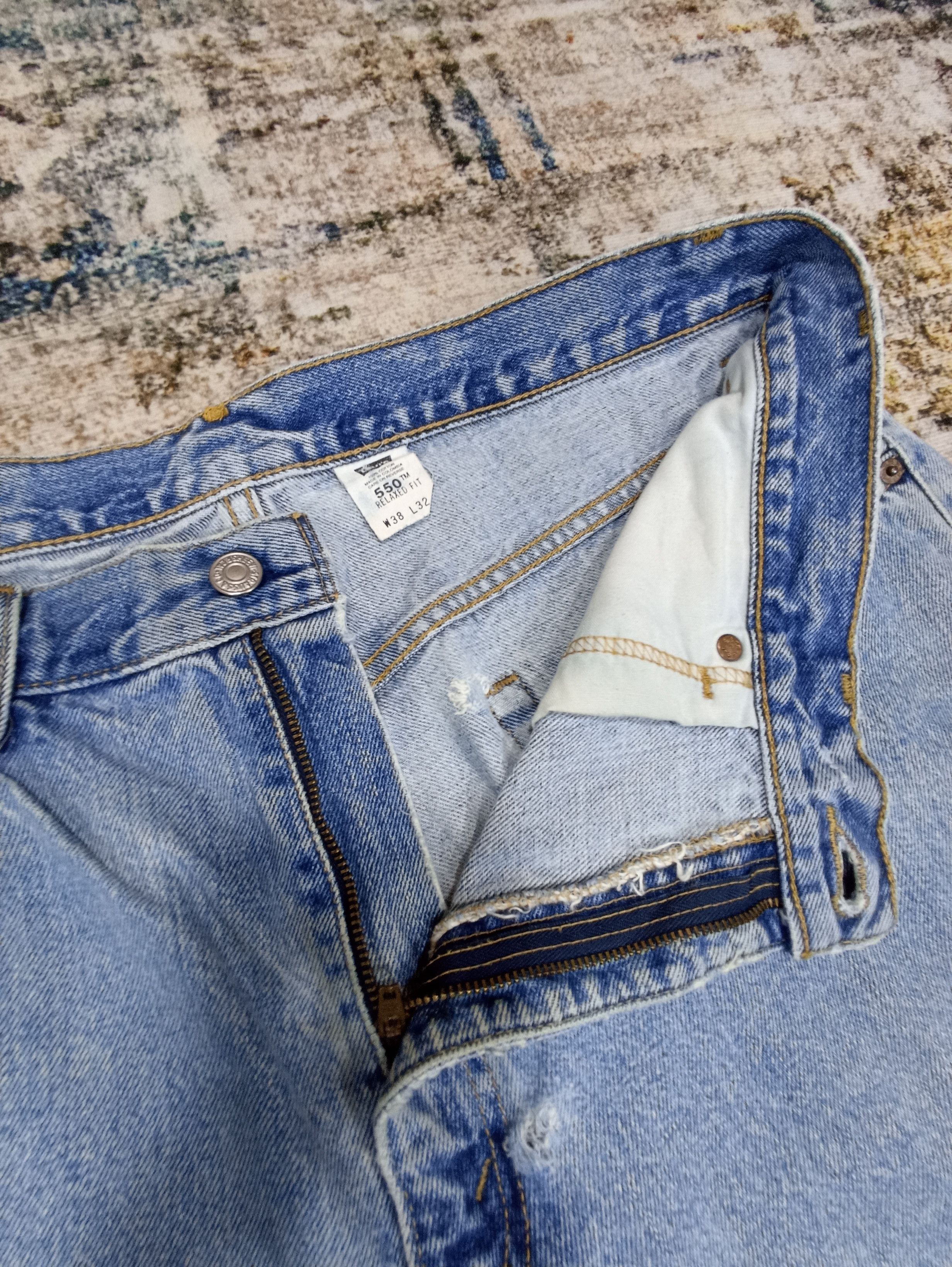 Jean × Levi's × Vintage 90s Vintage Levi's 550 Blue Wash Jeans - J106 Size US 36 / EU 52 - 3 Thumbnail