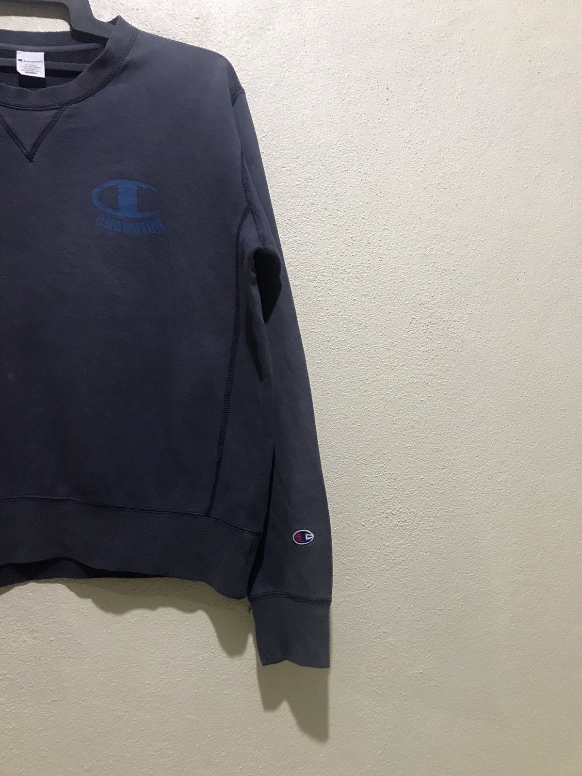 Champion Champion Sweatshirt small logo spellout size XL Size US XL / EU 56 / 4 - 3 Thumbnail