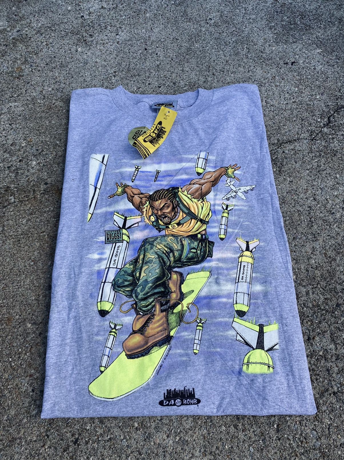 Vintage Vintage 90s Da City Bomb NYC Comic Tee Size US XXL / EU 58 / 5 - 2 Thumbnail