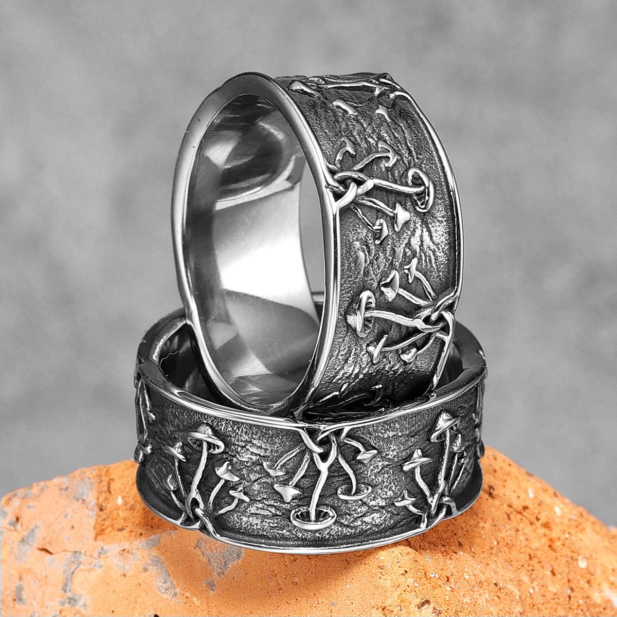 Jewelry 316L Stainless Steel Mushrooms Ring Size ONE SIZE - 1 Thumbnail