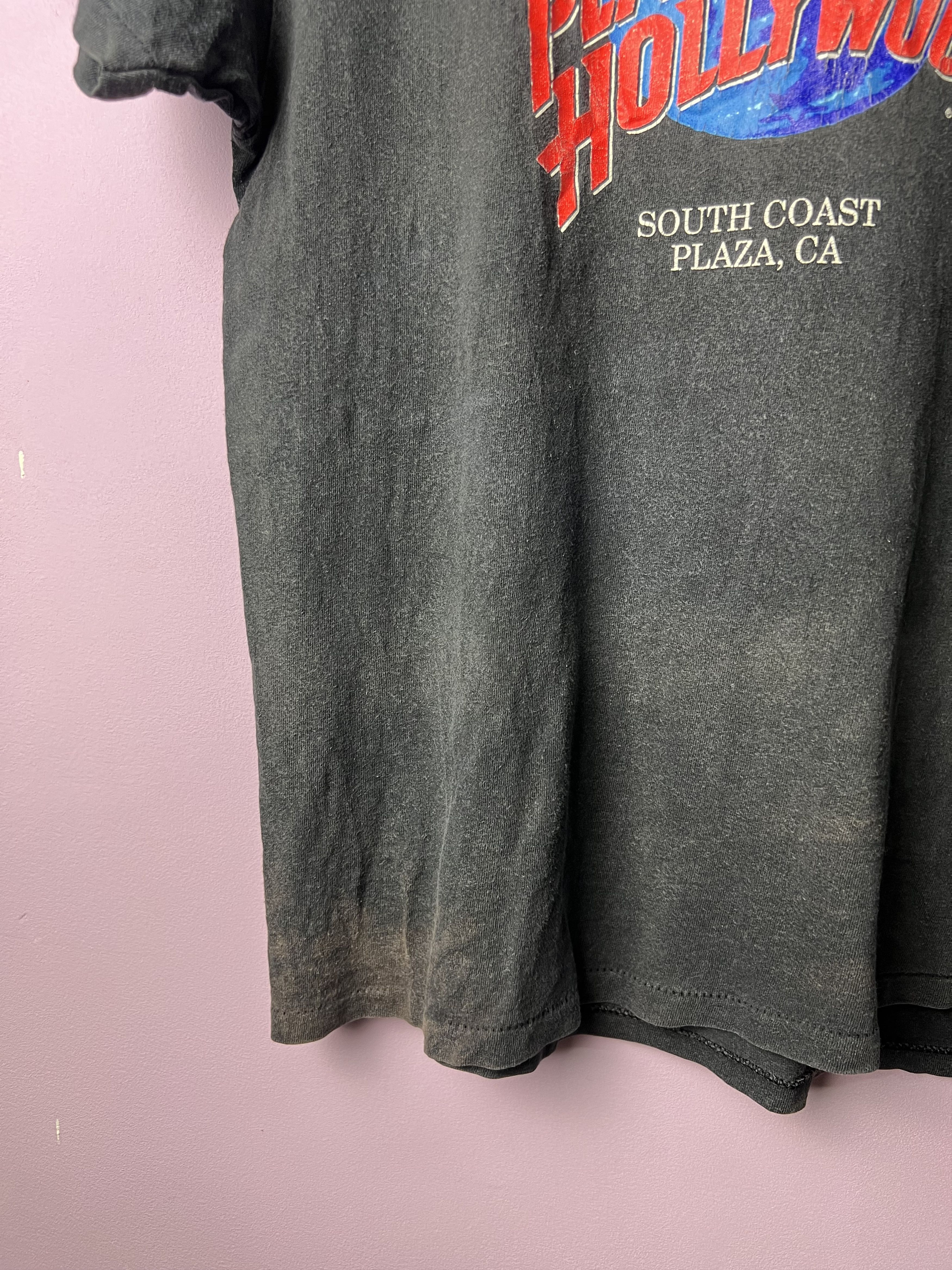 Planet Hollywood 🔥Vintage Planet Hollywood South Coast Plaza Tees Size US M / EU 48-50 / 2 - 4 Thumbnail