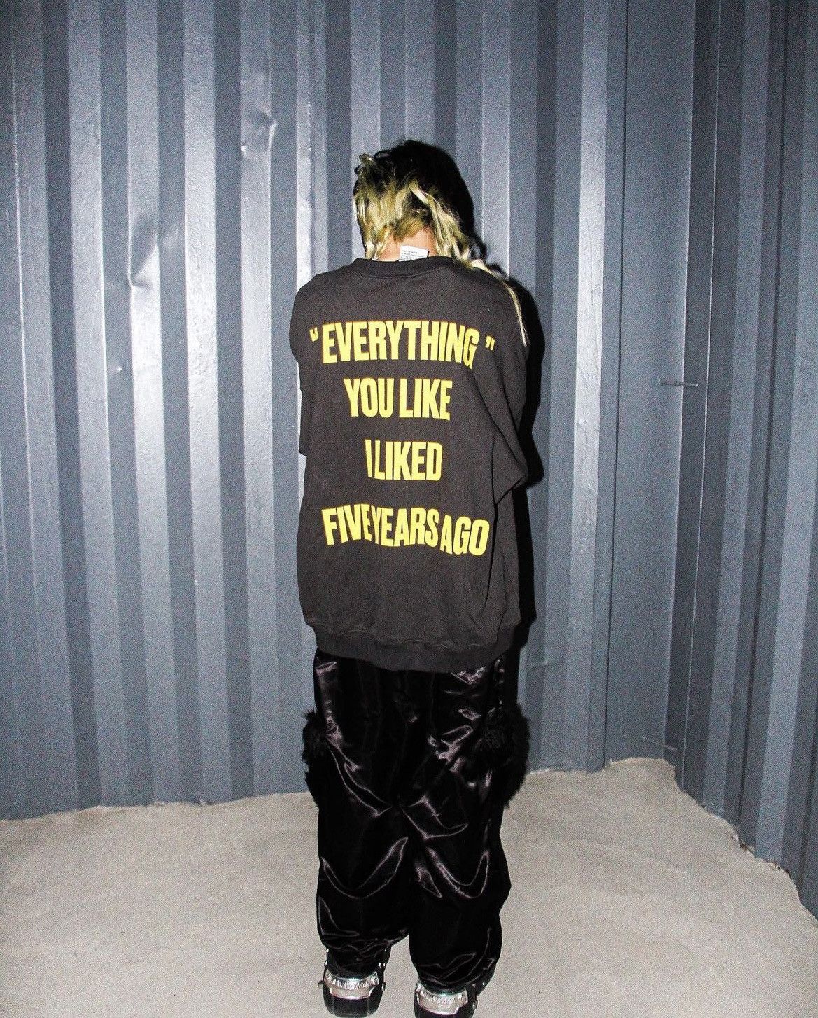 Japanese Brand Five Years Virgil quote crewneck Size US M / EU 48-50 / 2 - 4 Thumbnail