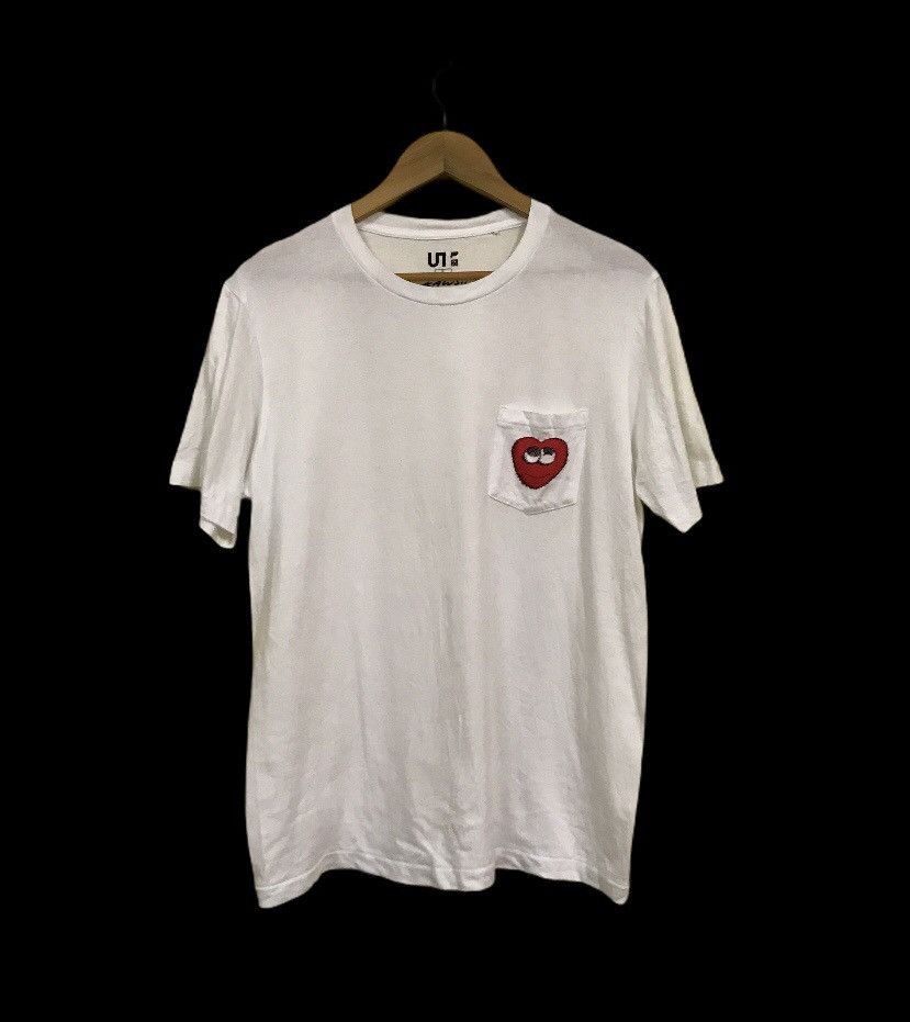 Kaws × Uniqlo Sesame Street Elmo Pocket Tee Size US L / EU 52-54 / 3 - 1 Thumbnail