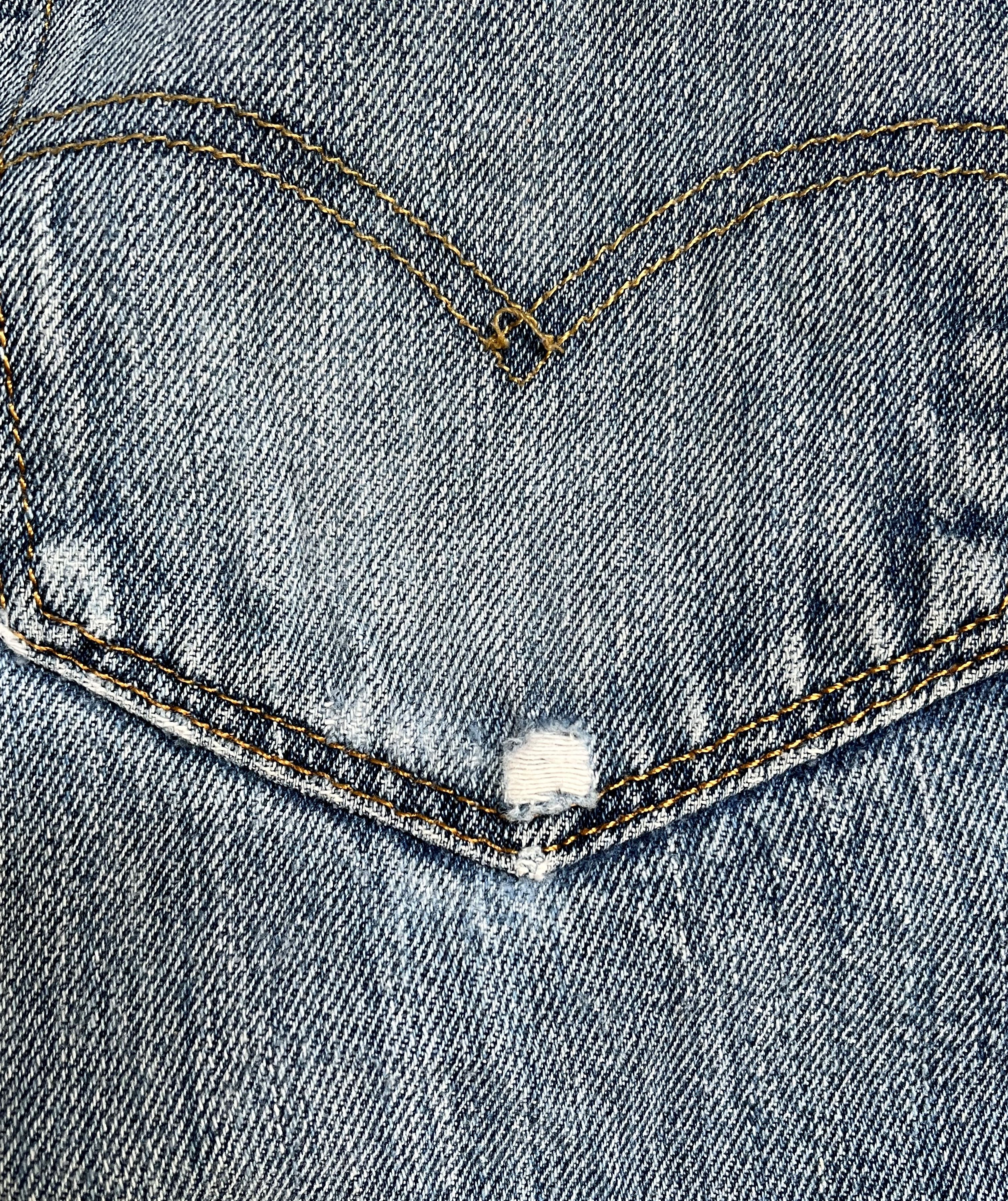 Levi's × Vintage Vintage Levi's 501 Denim Jeans L102 Size US 35 - 10 Thumbnail