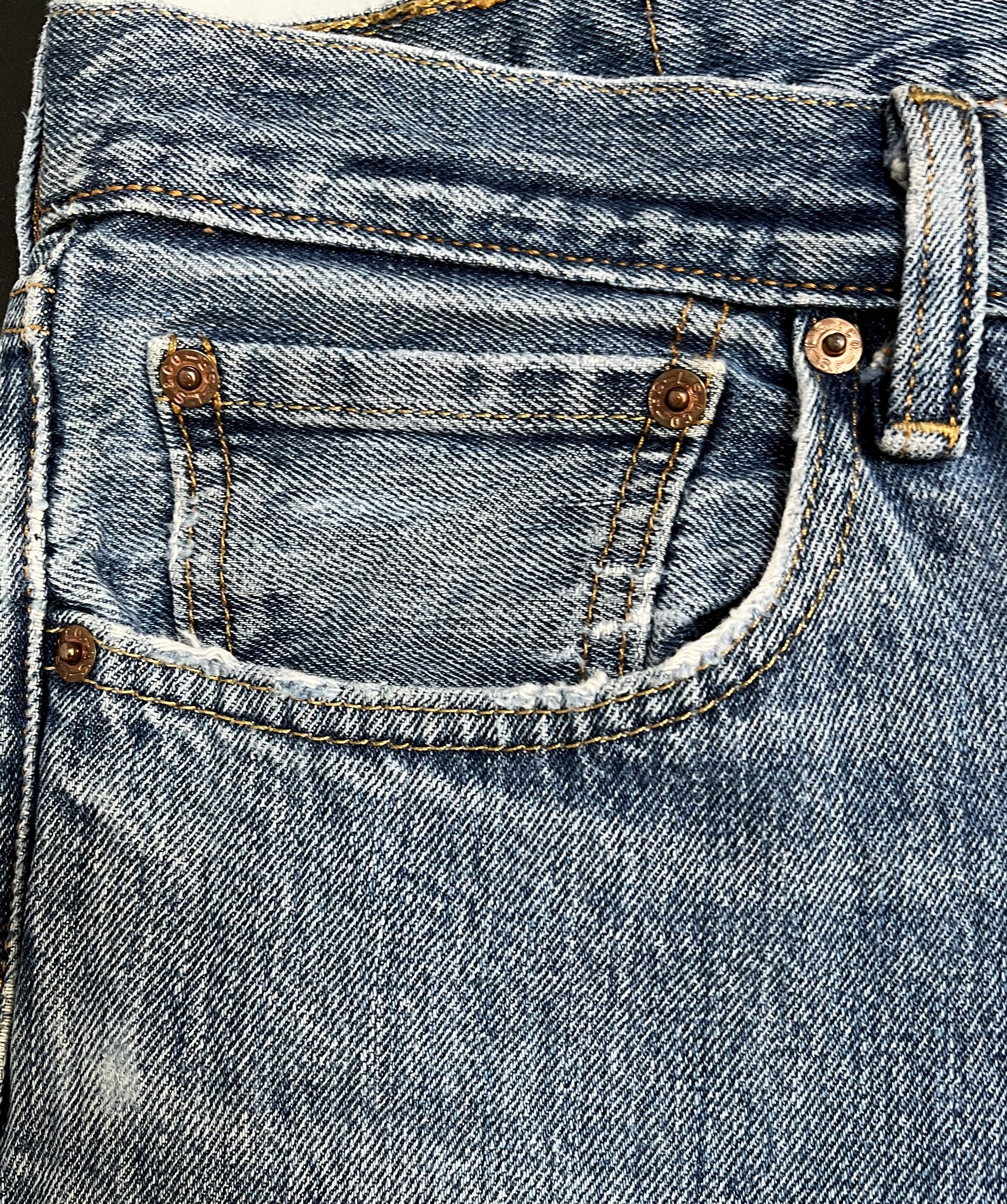 Levi's × Vintage Vintage Levi's 501 Denim Jeans L102 Size US 35 - 5 Thumbnail