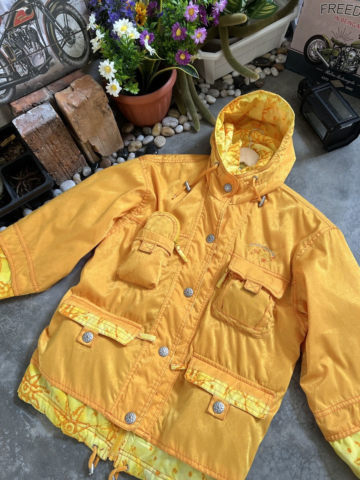 Goldwin × Vintage Vintage 90s Elbe Snow Wear Ski Various Pocket Bomber Jacket Size US L / EU 52-54 / 3 - 17 Thumbnail