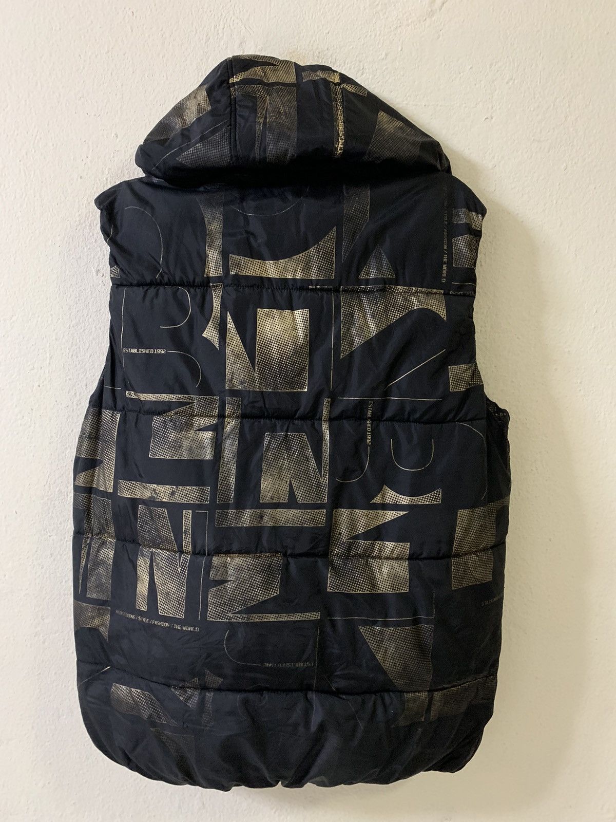 Fubu Fubu Full Print Puffer Vest Size US M / EU 48-50 / 2 - 1 Thumbnail