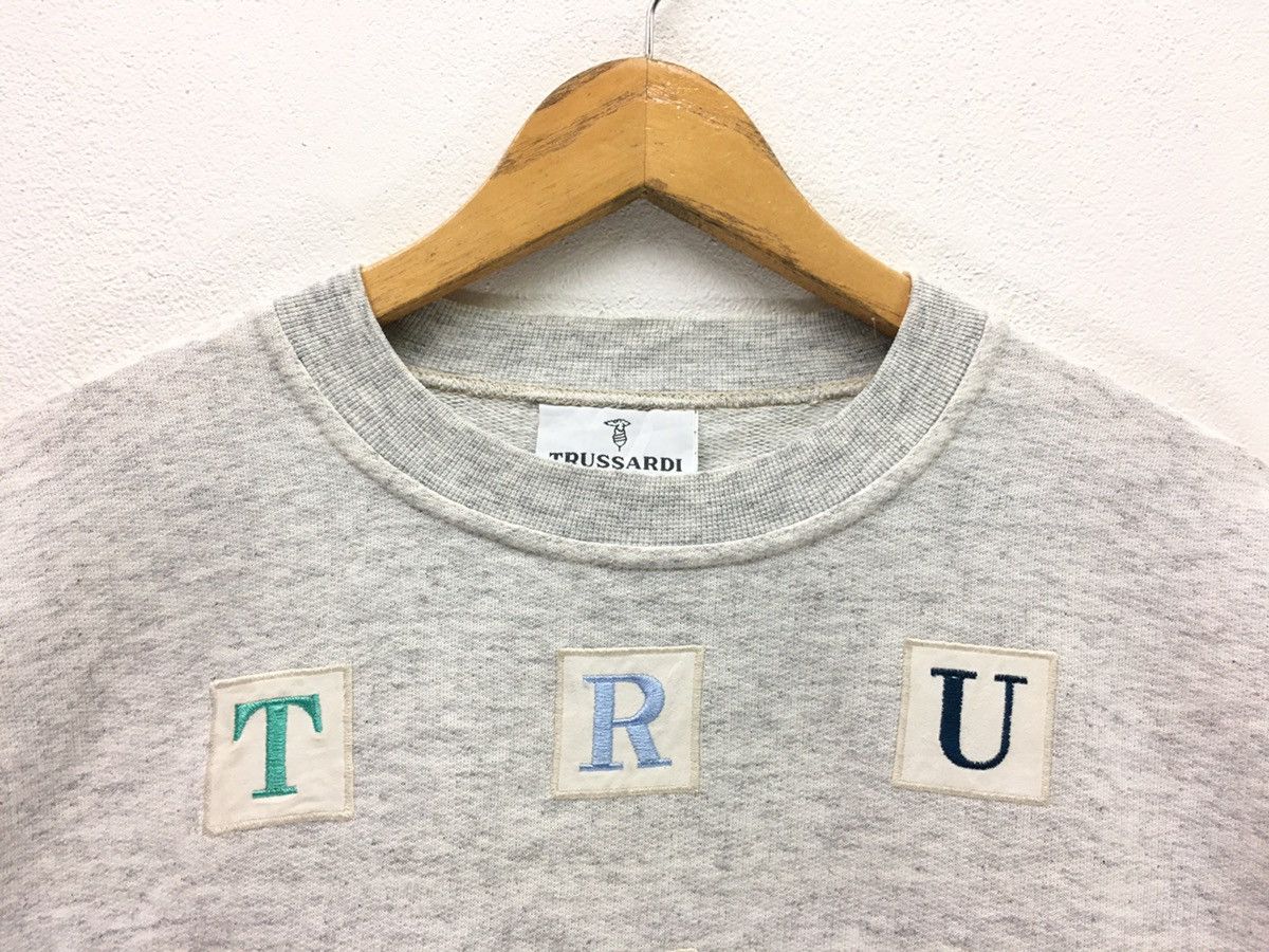 Trussardi Vintage Trussardi Big Logo Sweatshirt Size M / US 6-8 / IT 42-44 - 4 Thumbnail