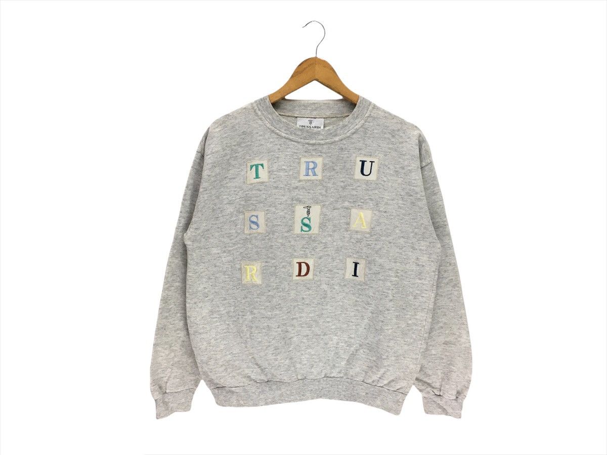 Trussardi Vintage Trussardi Big Logo Sweatshirt Size M / US 6-8 / IT 42-44 - 1 Thumbnail