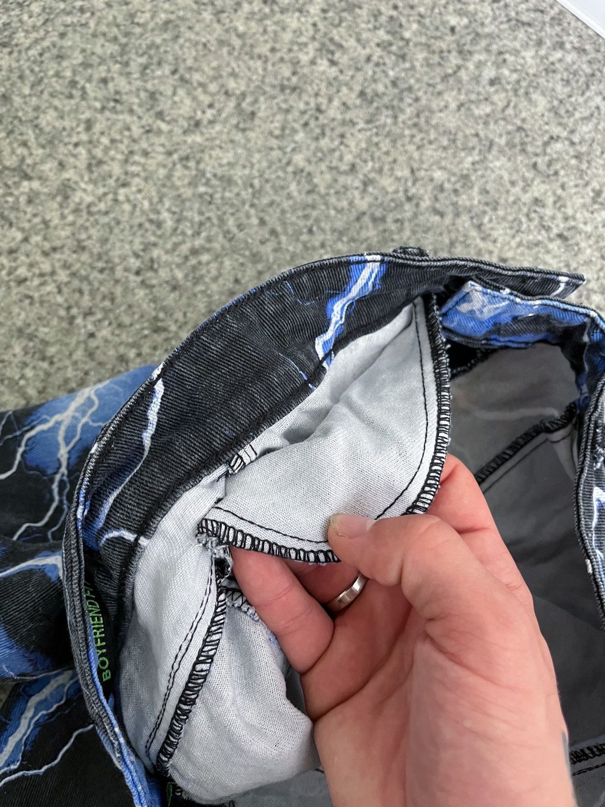 Jaded London JADEN LONDON LIGHTNING BOLT DENIM JEANS SIZE 28 BOYFRIEND Size US 28 / EU 44 - 15 Thumbnail