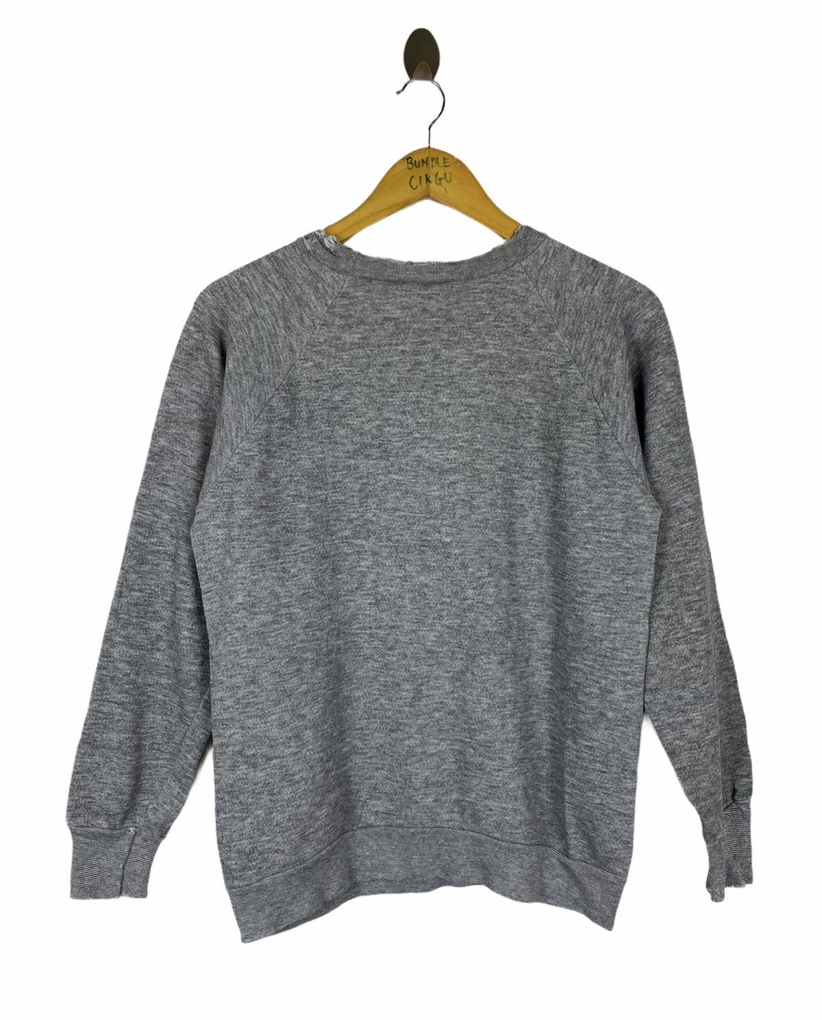Vintage VINTAGE 1983 LAKE TAHOE SKI CLUB SWEATSHIRT - SMALL SIZE Size US S / EU 44-46 / 1 - 4 Thumbnail