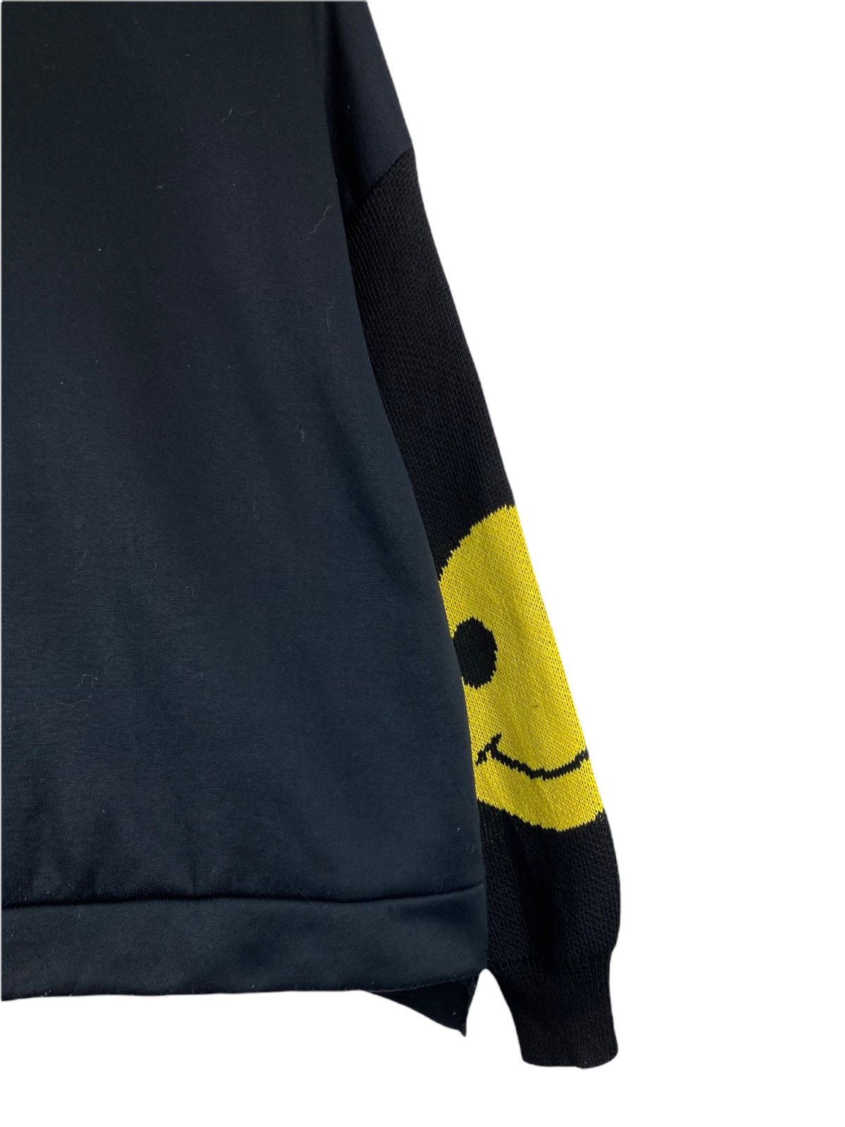 Japanese Brand SMILE LOGO DESIGN SWEATER Size US XXL / EU 58 / 5 - 3 Thumbnail