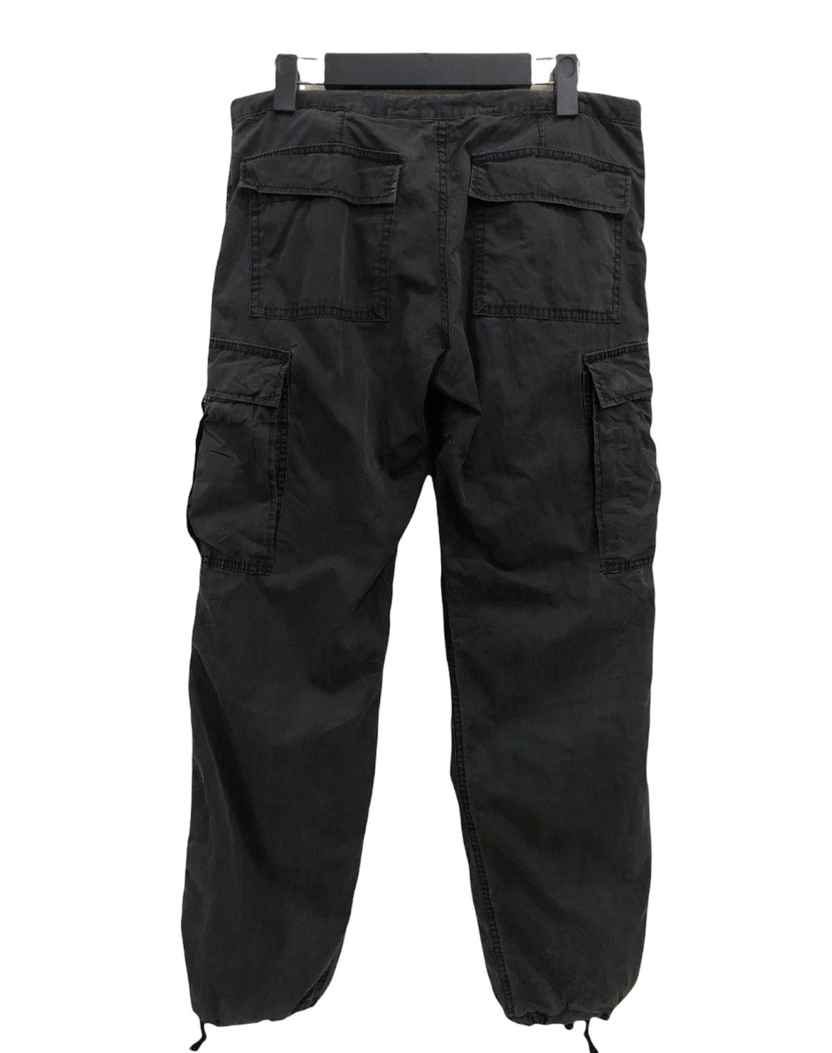 Japanese Brand Japanese Brand Uniqlo Tactical Multipocket Cargo Pant Size US 32 / EU 48 - 2 Thumbnail