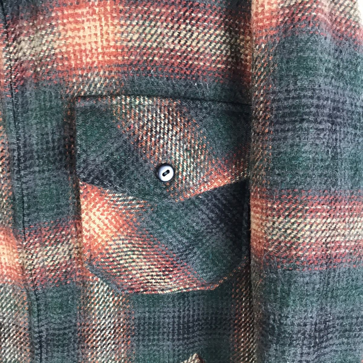 SHIPS Vtg Ships Outfitters Checkered Wool Flannel Jckt Size US L / EU 52-54 / 3 - 5 Thumbnail