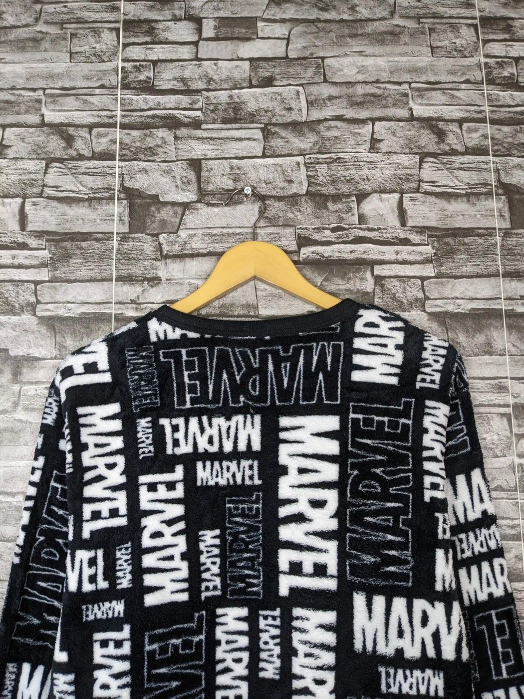 Marvel Comics Vintage Marvel Longsleeve Sweatshirt Pattern Fur Round Size US L / EU 52-54 / 3 - 6 Thumbnail