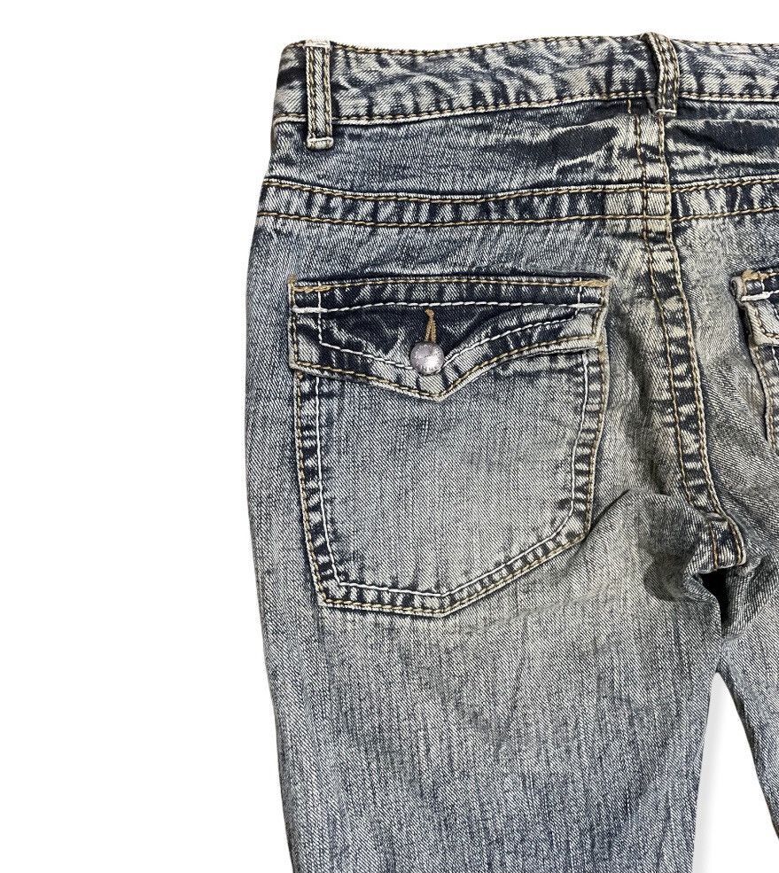 Katharine Hamnett London Katherine Hamnett Front Pocket Bush Distressed Jeans Size US 32 / EU 48 - 10 Thumbnail