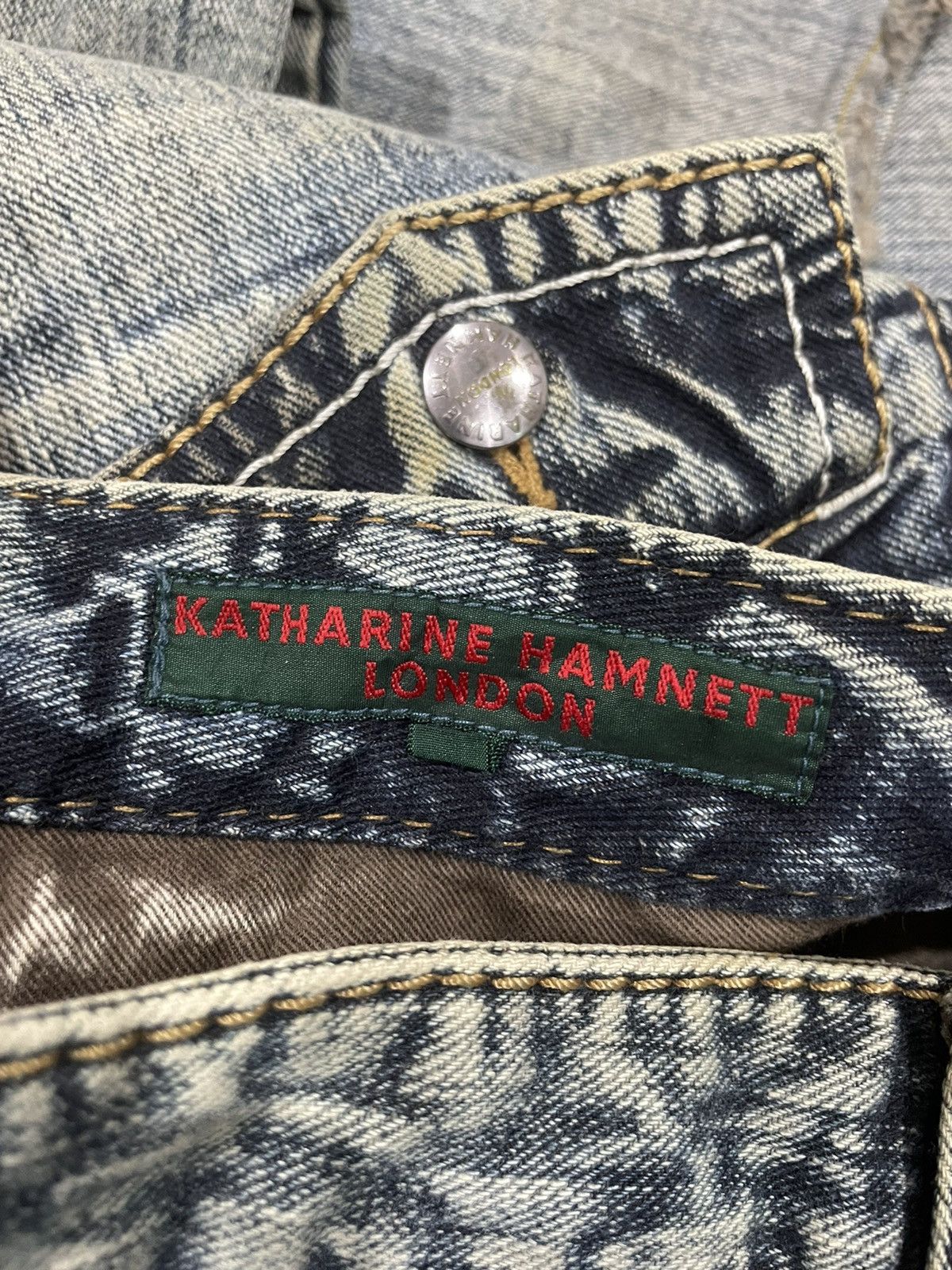 Katharine Hamnett London Katherine Hamnett Front Pocket Bush Distressed Jeans Size US 32 / EU 48 - 15 Thumbnail