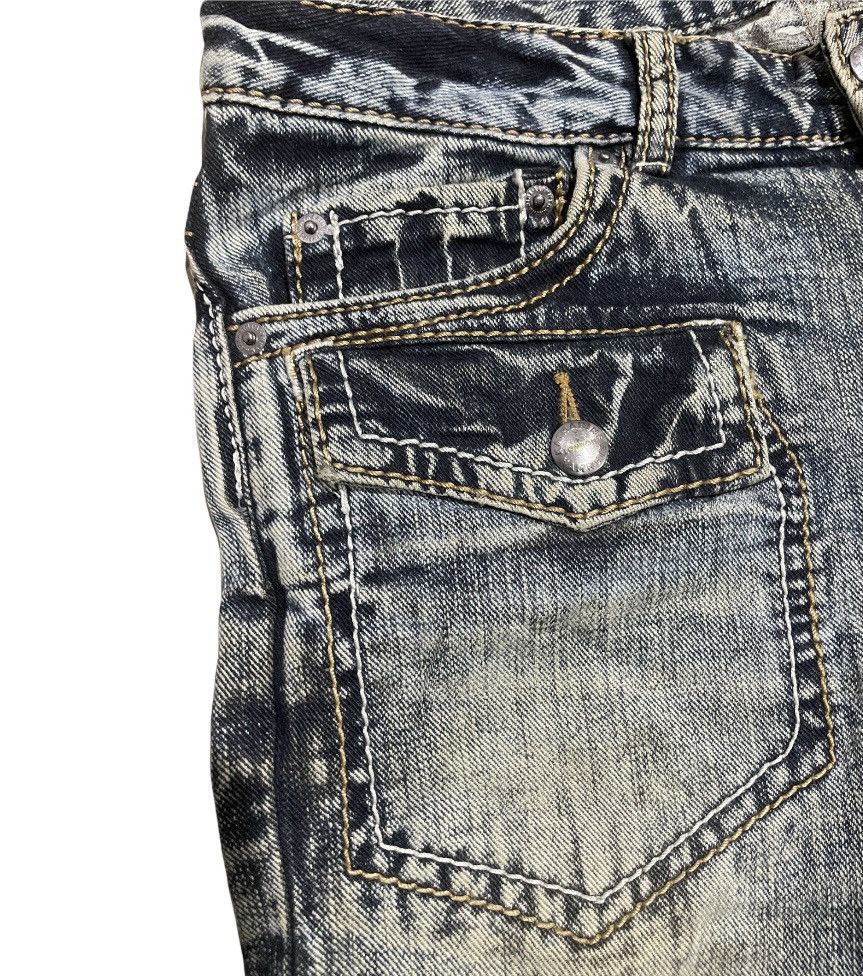 Katharine Hamnett London Katherine Hamnett Front Pocket Bush Distressed Jeans Size US 32 / EU 48 - 11 Thumbnail
