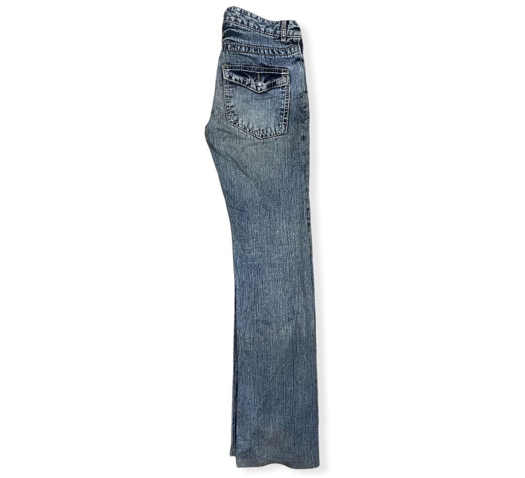 Katharine Hamnett London Katherine Hamnett Front Pocket Bush Distressed Jeans Size US 32 / EU 48 - 7 Thumbnail