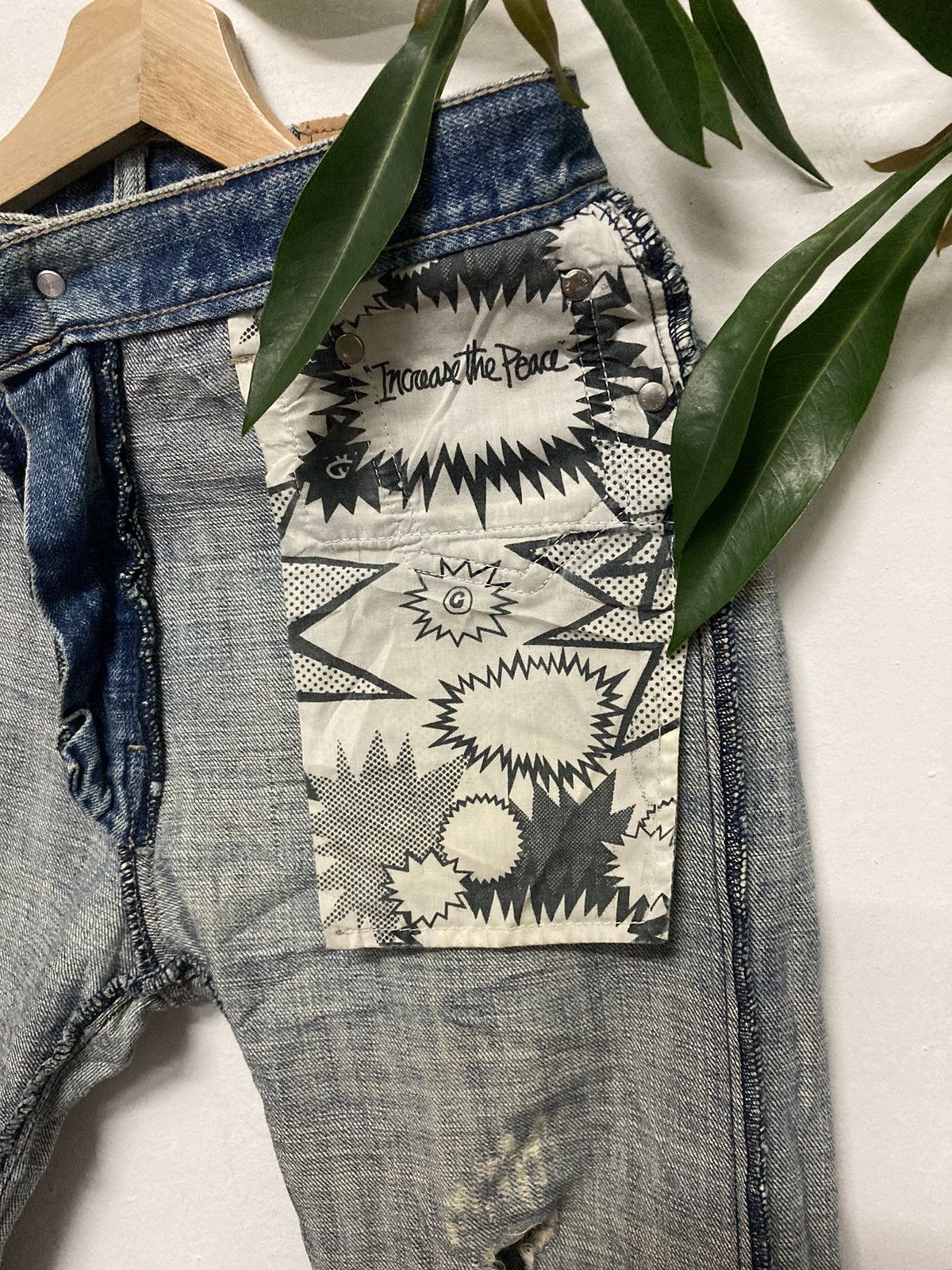 Stussy Stussy Rough & Rugged Distressed Skinny Jeans Size US 29 - 13 Thumbnail