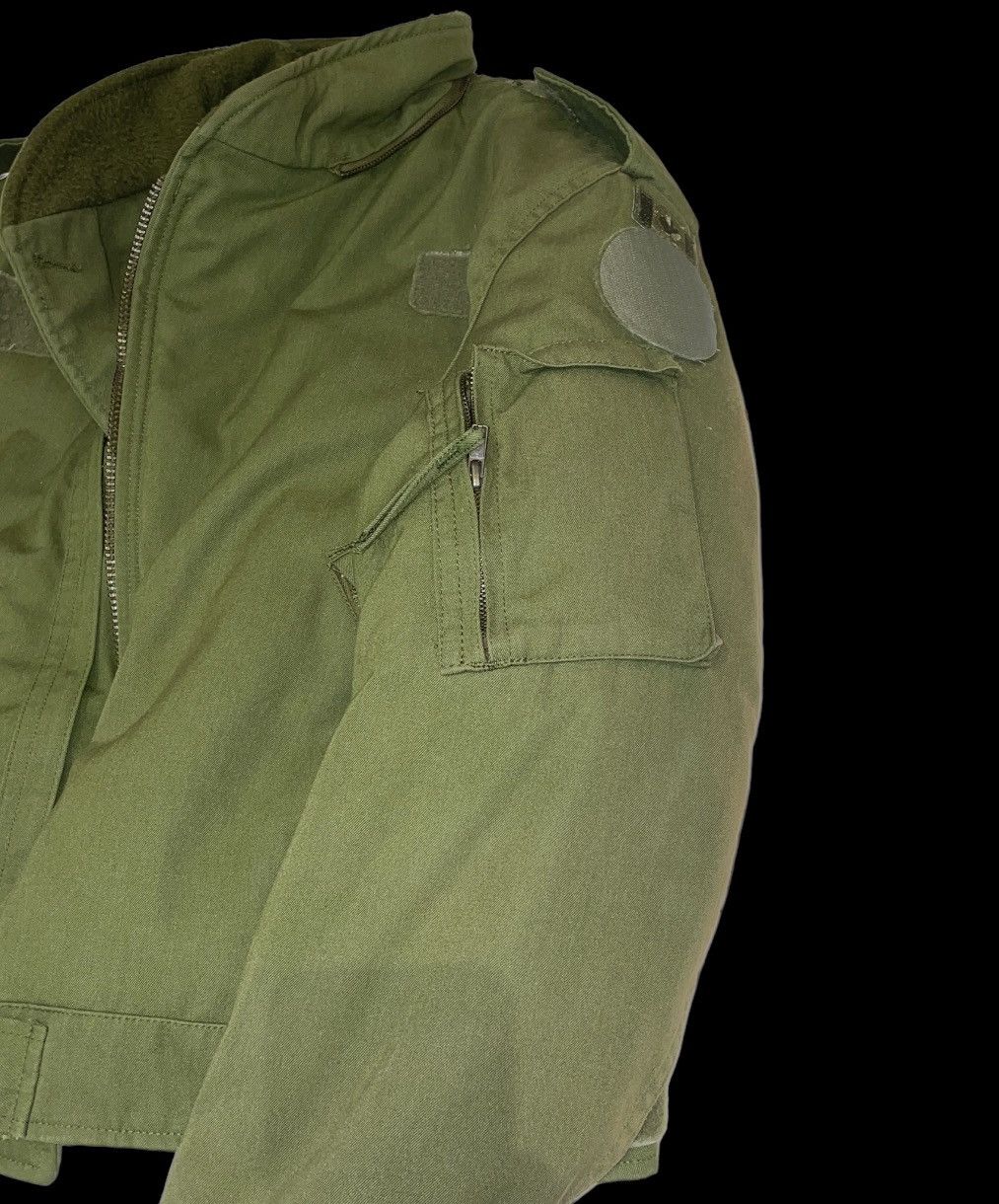Vintage Vintage Military Issue Jacket Cropped Fit Size US XL / EU 56 / 4 - 8 Thumbnail