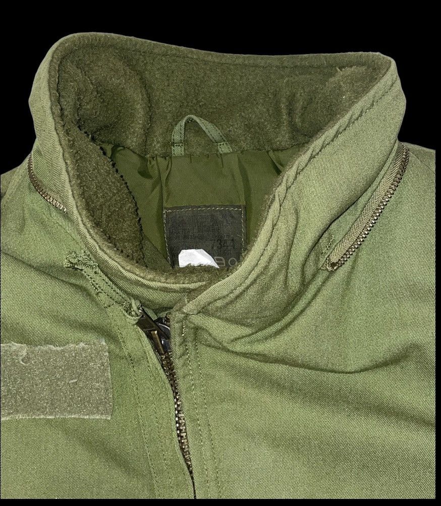 Vintage Vintage Military Issue Jacket Cropped Fit Size US XL / EU 56 / 4 - 9 Thumbnail