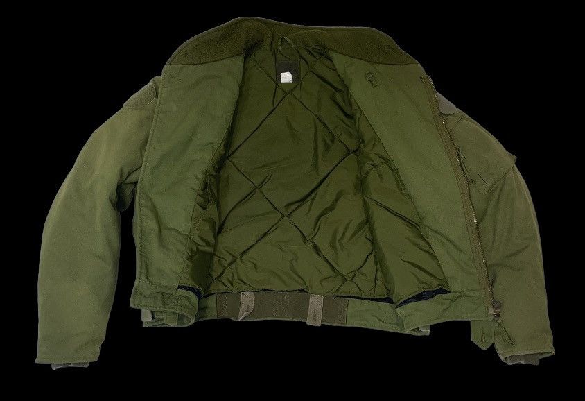 Vintage Vintage Military Issue Jacket Cropped Fit Size US XL / EU 56 / 4 - 3 Thumbnail