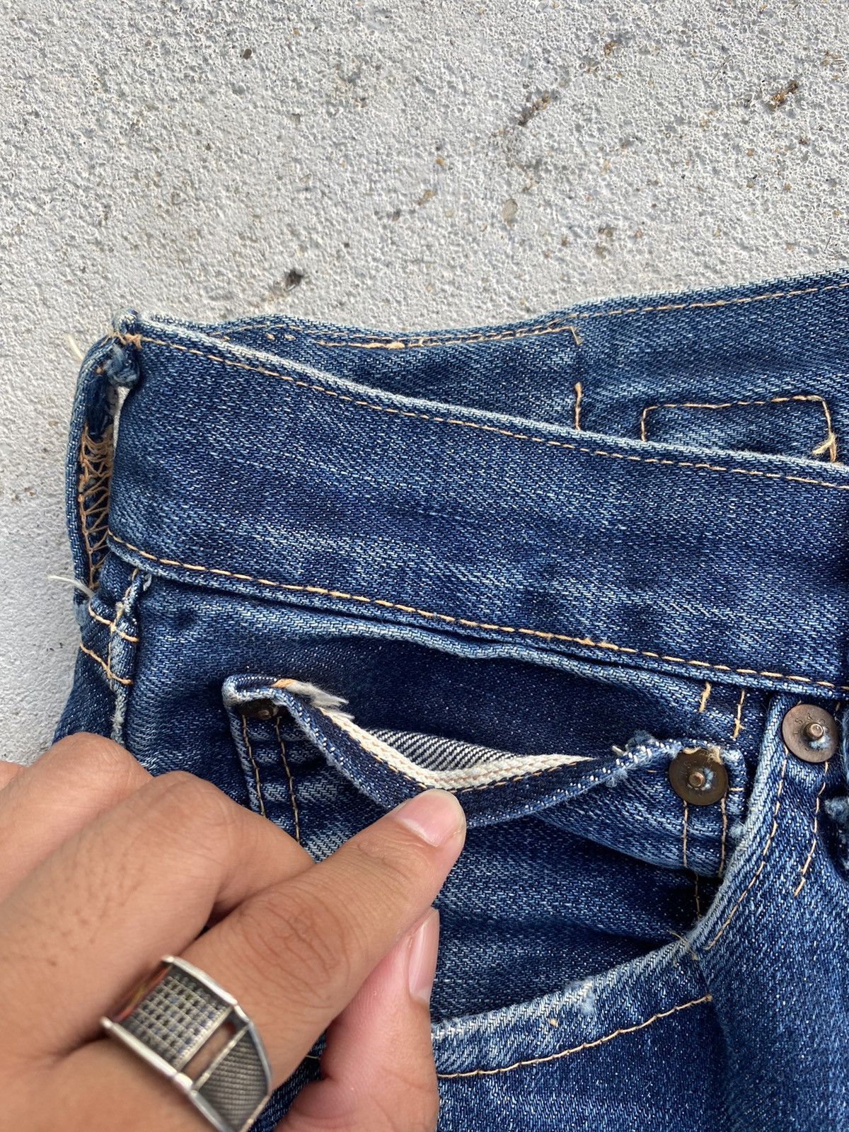 Levi's Vintage Clothing 🖤BLACFRIDAY🖤Vintage Levis 501 Big E Selvedge Denim Jeans Size US 32 / EU 48 - 11 Thumbnail