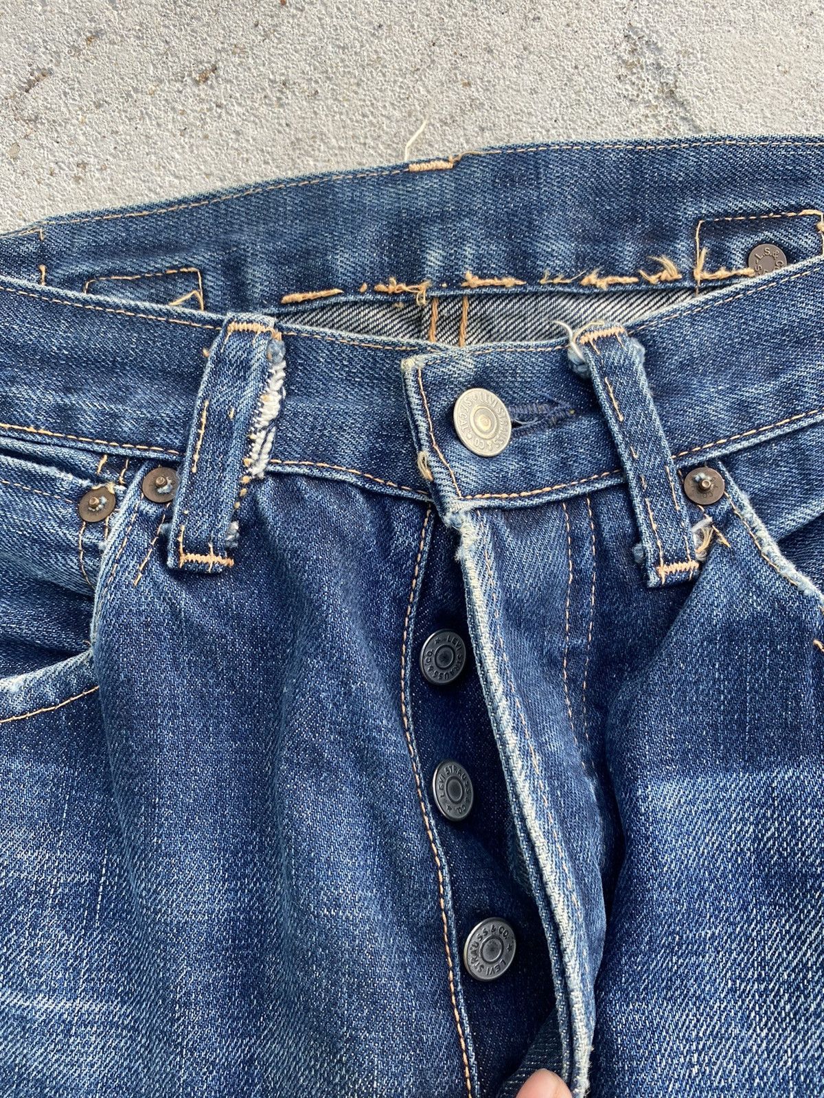 Levi's Vintage Clothing 🖤BLACFRIDAY🖤Vintage Levis 501 Big E Selvedge Denim Jeans Size US 32 / EU 48 - 12 Thumbnail