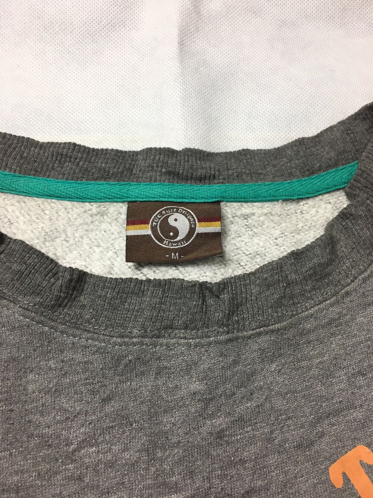 Japanese Brand Vintage Yin Yang Logo T&C Surf Design Hawaii Sweatshirt Size US M / EU 48-50 / 2 - 6 Thumbnail