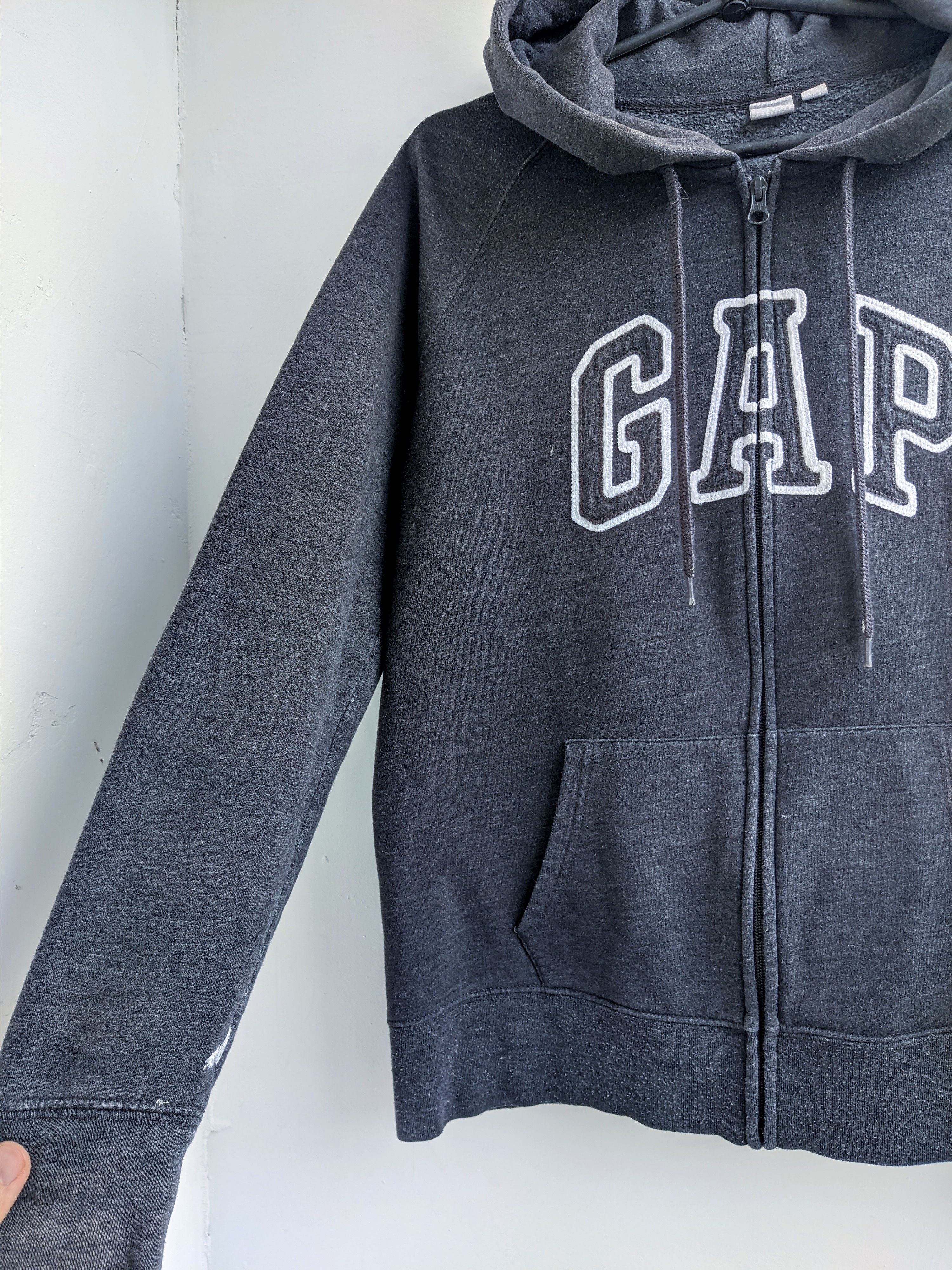 Gap Vintage Gap zip hoodie big logo y2k Size US S / EU 44-46 / 1 - 2 Thumbnail