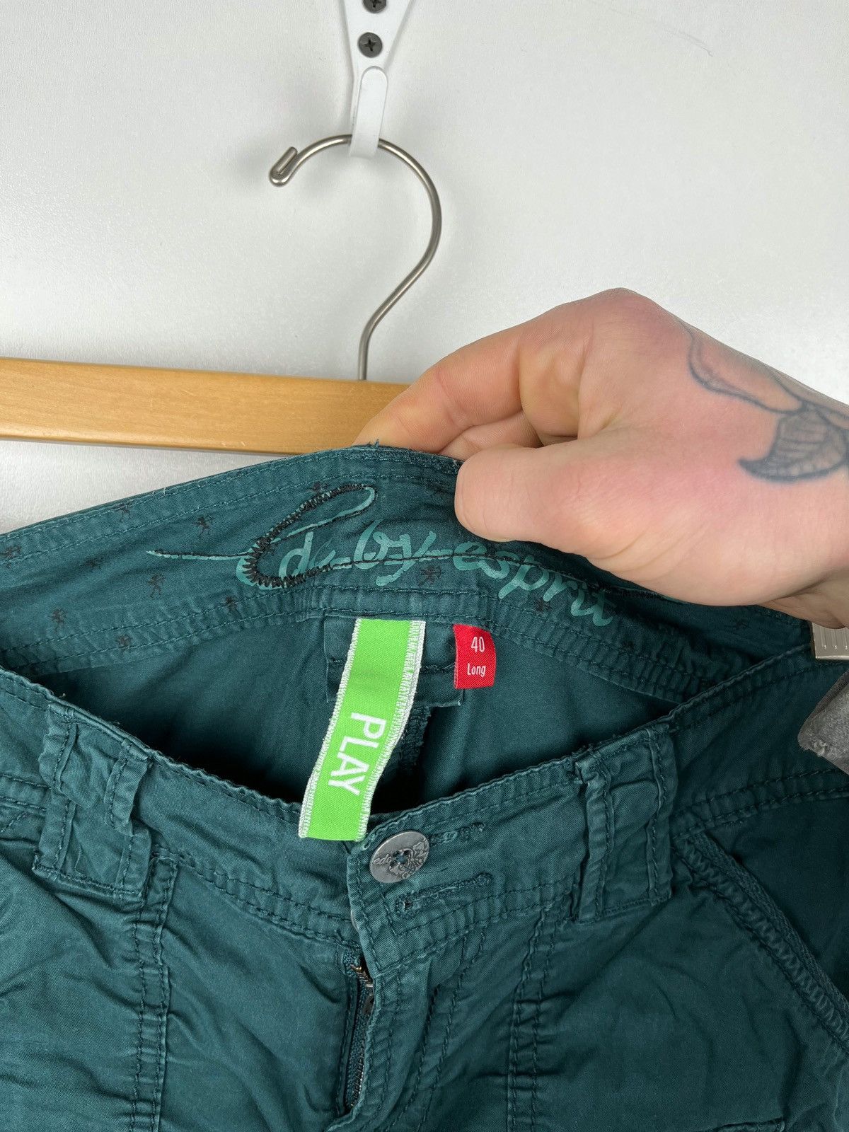 Japanese Brand Vintage Y2k cargo streetwear pants size 40 long Size 27" / US 4 / IT 40 - 6 Thumbnail