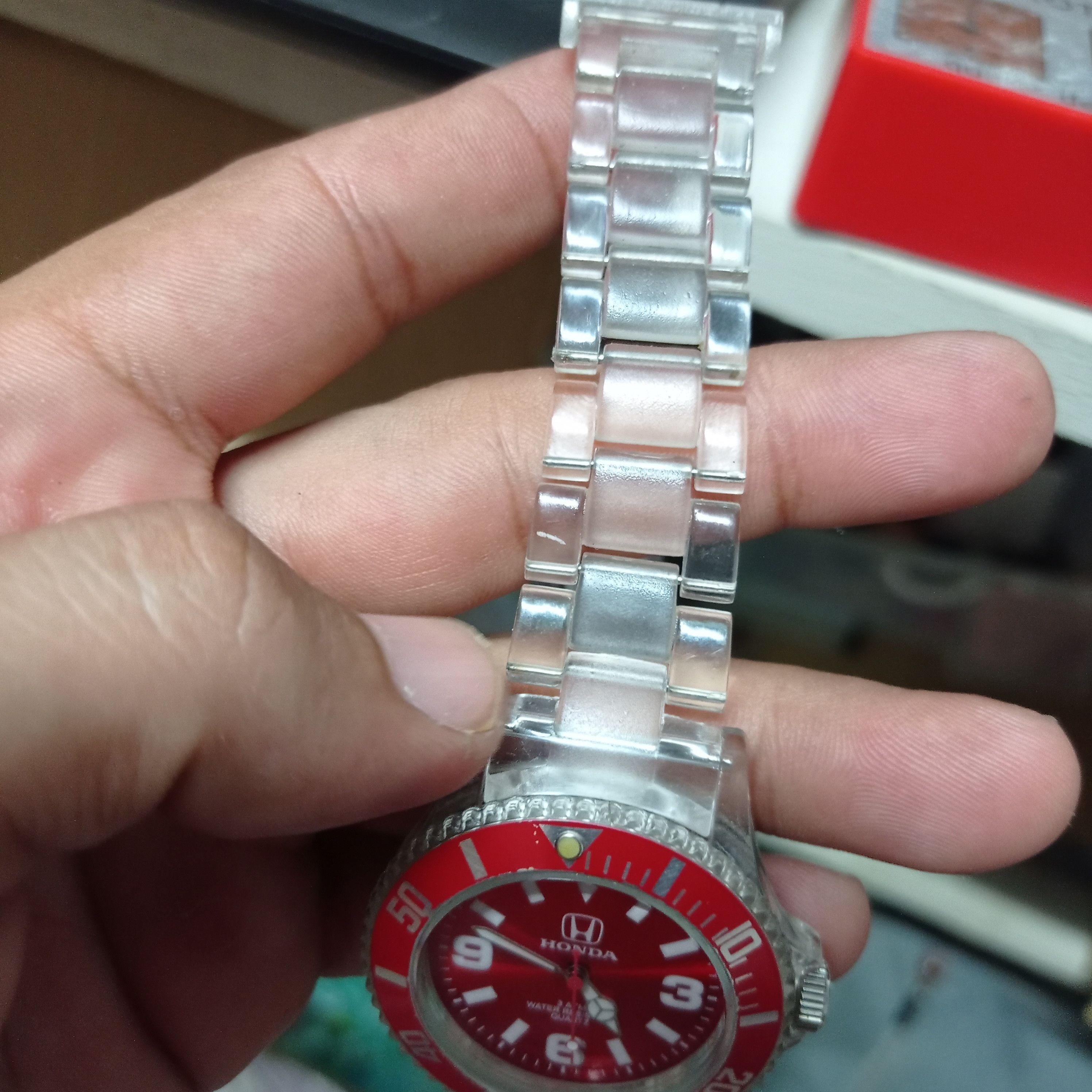 Honda Vintage 💥 Red Monster (HONDA JAPAN WATCH). 3ATM WR. Size ONE SIZE - 17 Thumbnail
