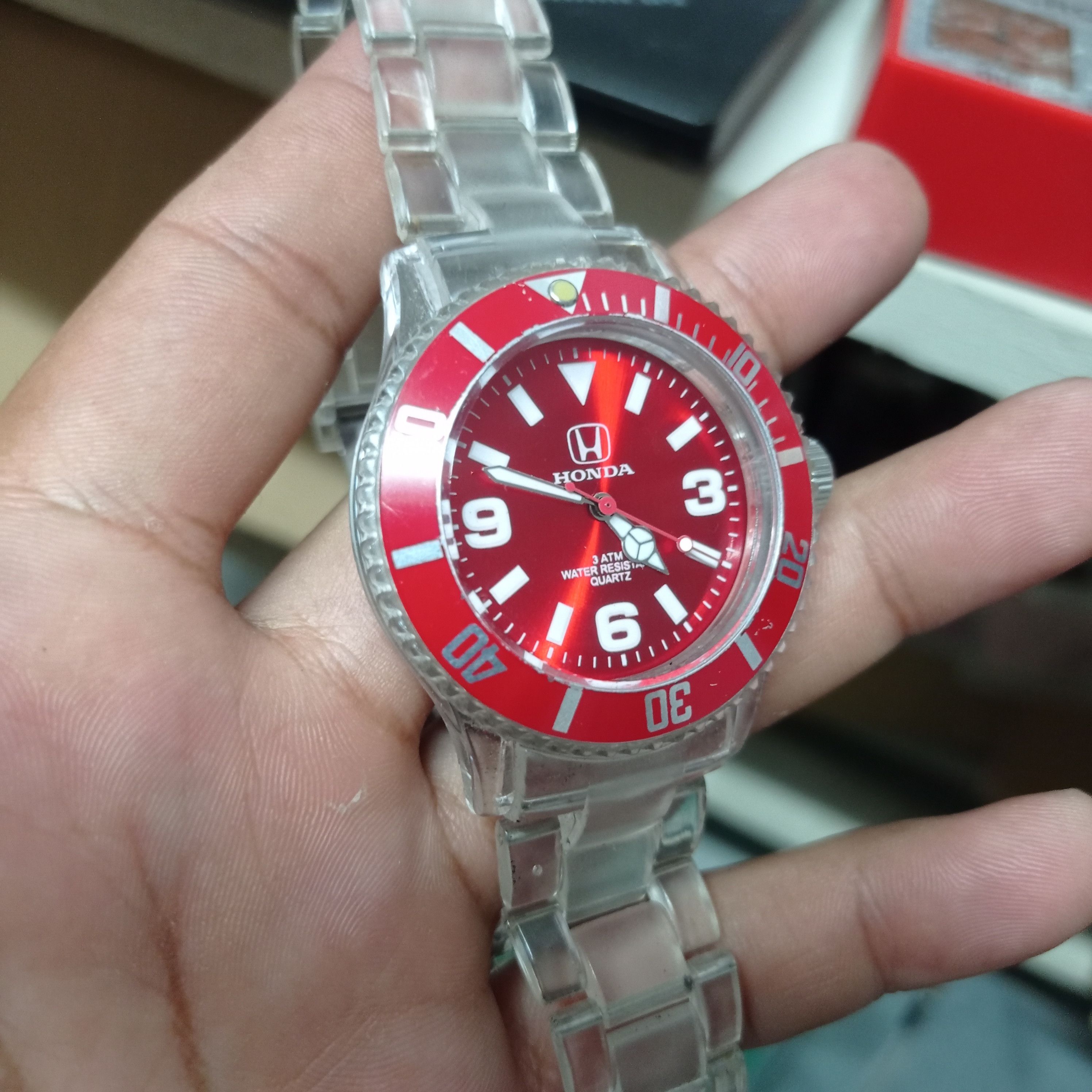 Honda Vintage 💥 Red Monster (HONDA JAPAN WATCH). 3ATM WR. Size ONE SIZE - 9 Thumbnail
