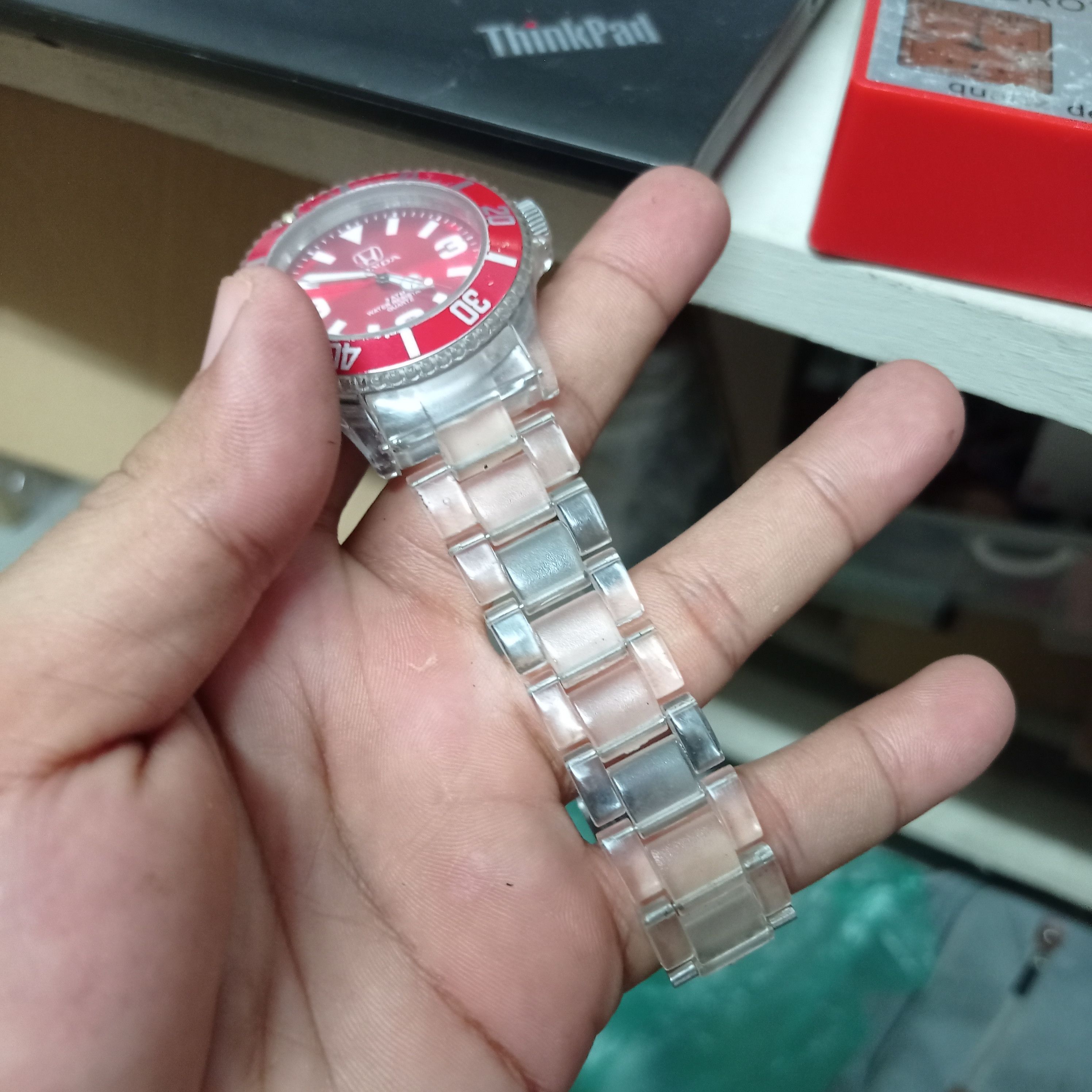 Honda Vintage 💥 Red Monster (HONDA JAPAN WATCH). 3ATM WR. Size ONE SIZE - 16 Thumbnail