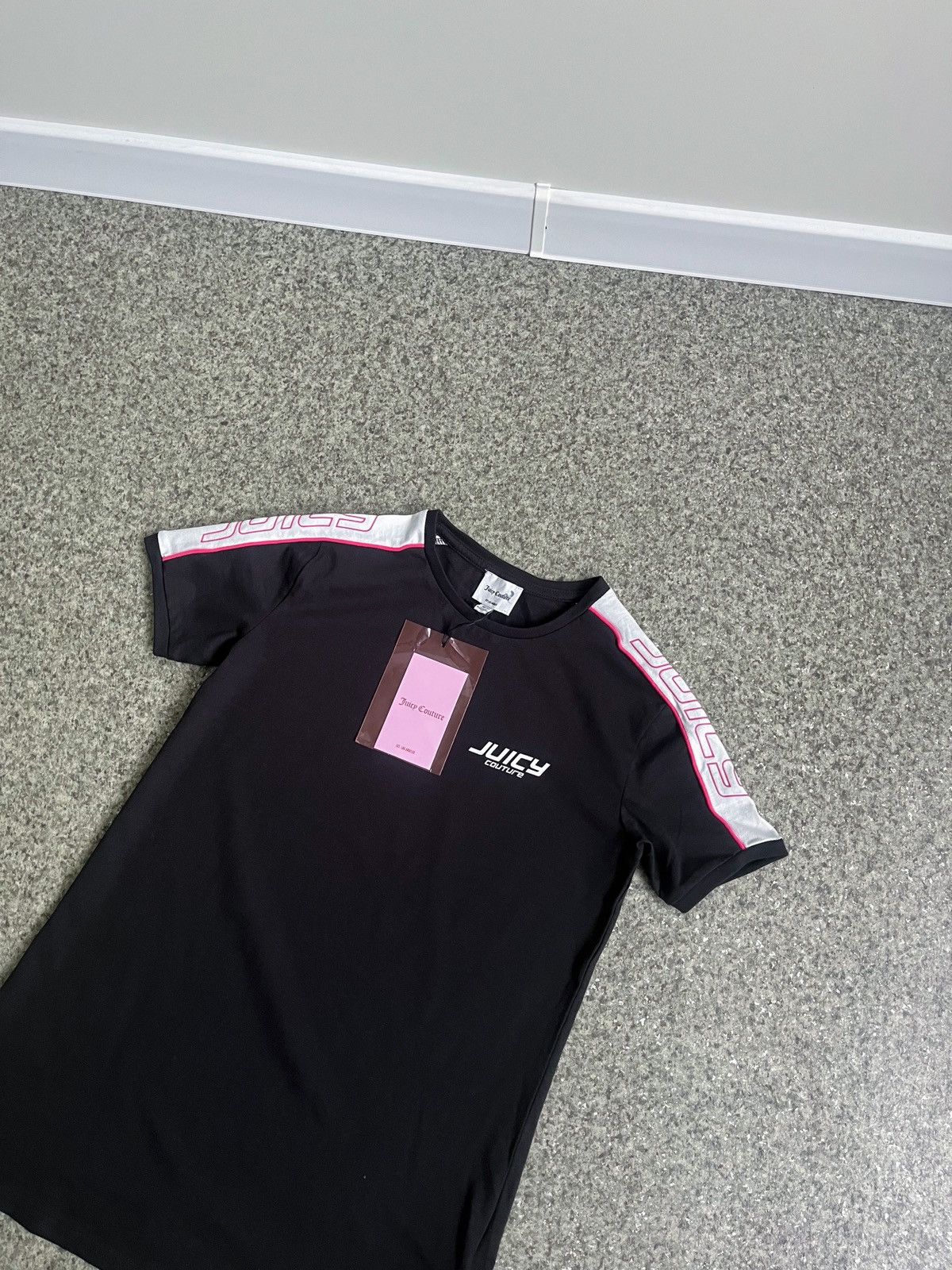 Japanese Brand × Juicy Couture NWT JUICY COUTURE girls tee 10/11 years Size XXS / US 00 / IT 34 - 2 Thumbnail