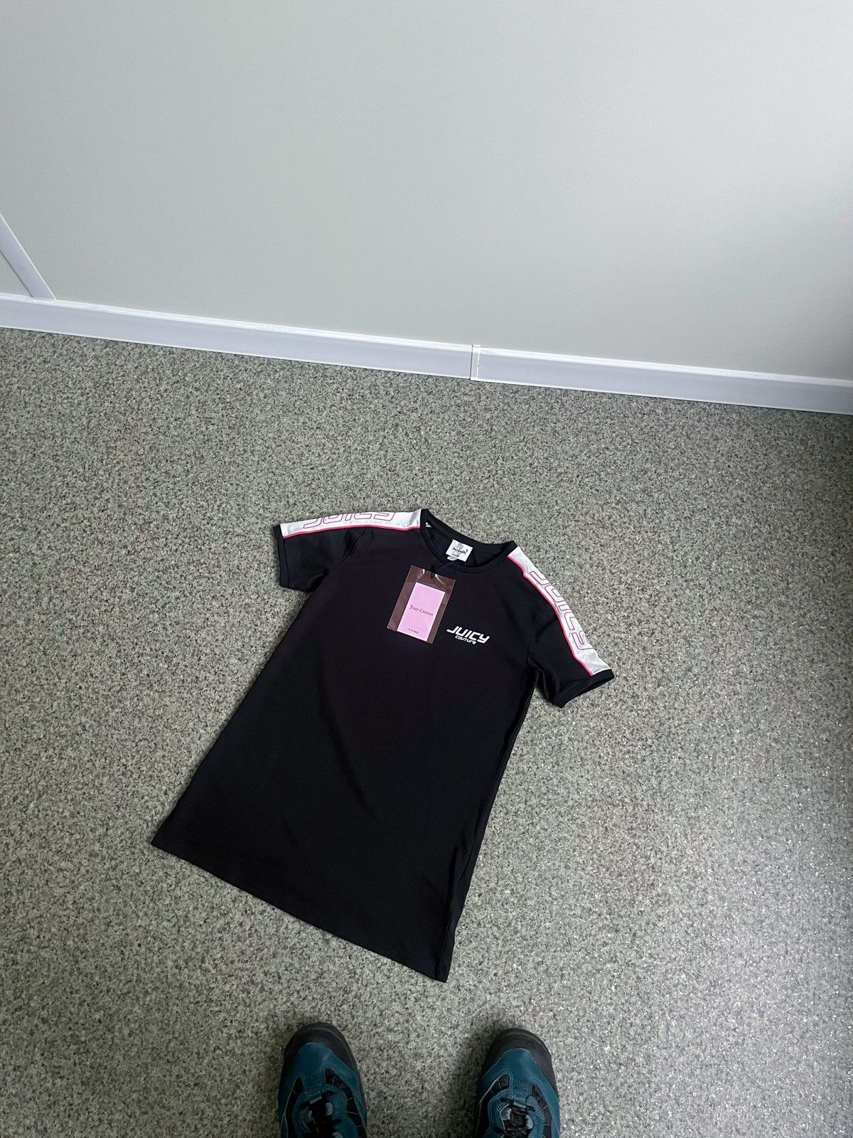 Japanese Brand × Juicy Couture NWT JUICY COUTURE girls tee 10/11 years Size XXS / US 00 / IT 34 - 1 Thumbnail